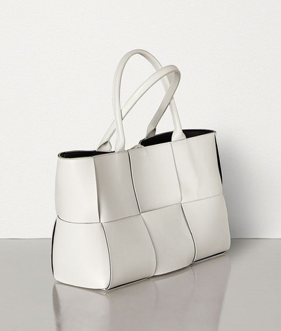 Bottega Veneta ARCO TOTE outlook