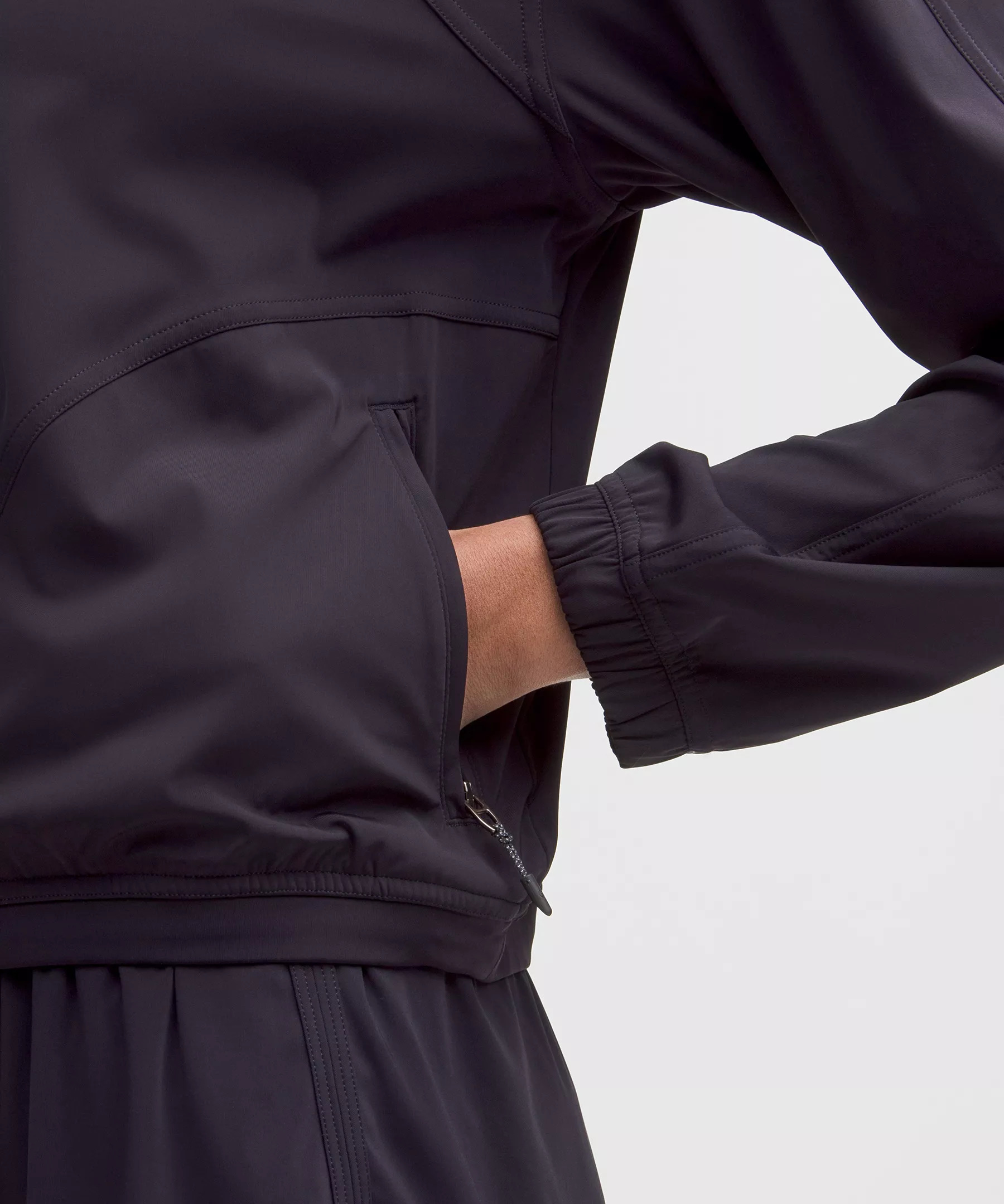 Sleek Full-Zip Running Jacket - 5