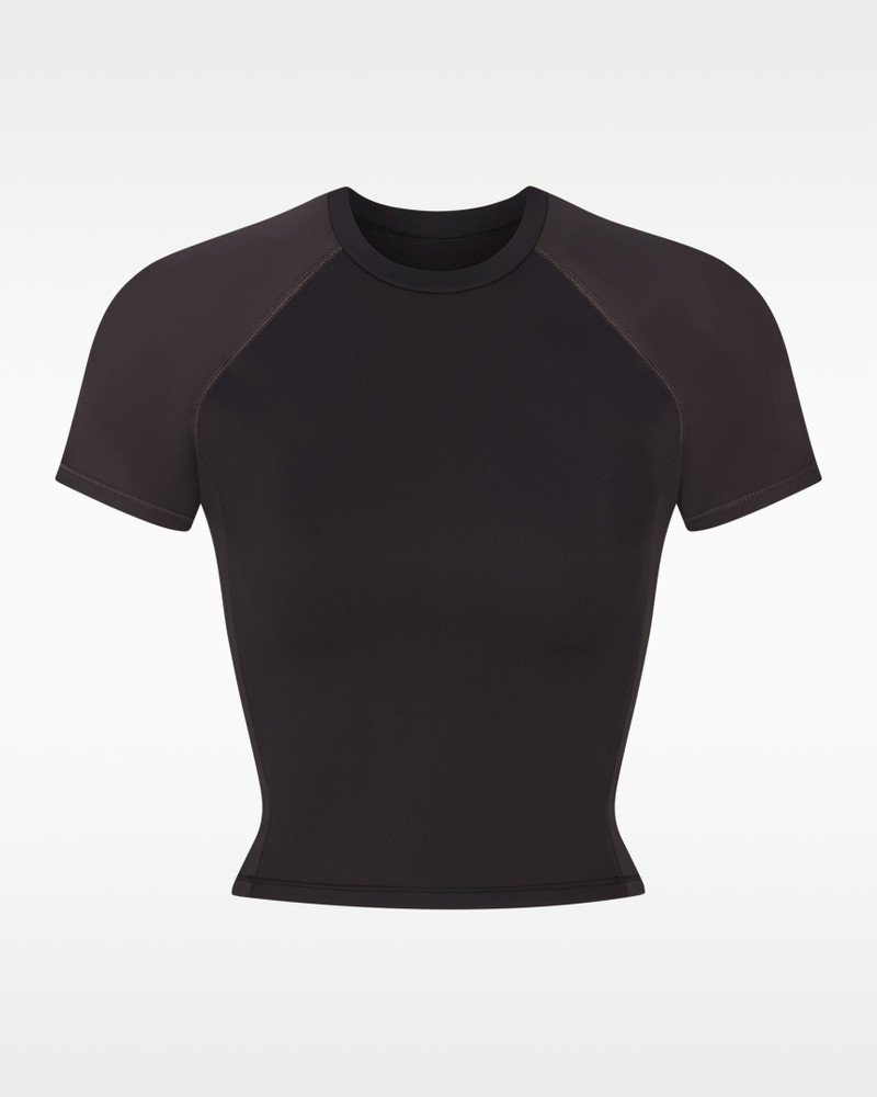NikeSKIMS Matte Shine Mix Women's Short-Sleeve Crop Top 7