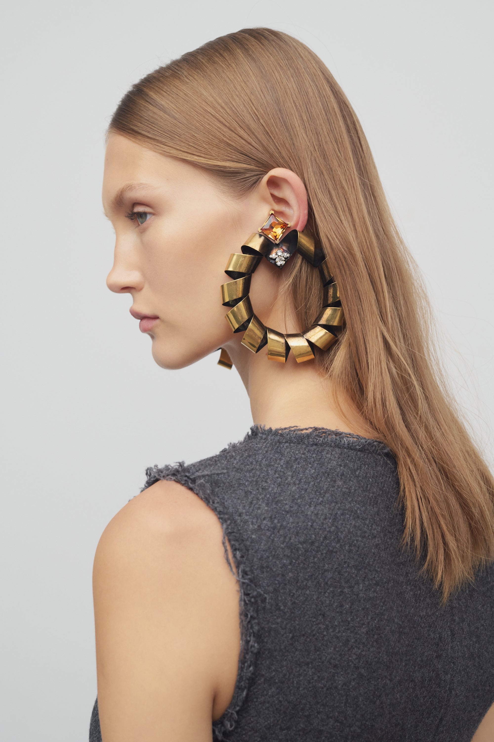 Emma Earrings in Brass - 2