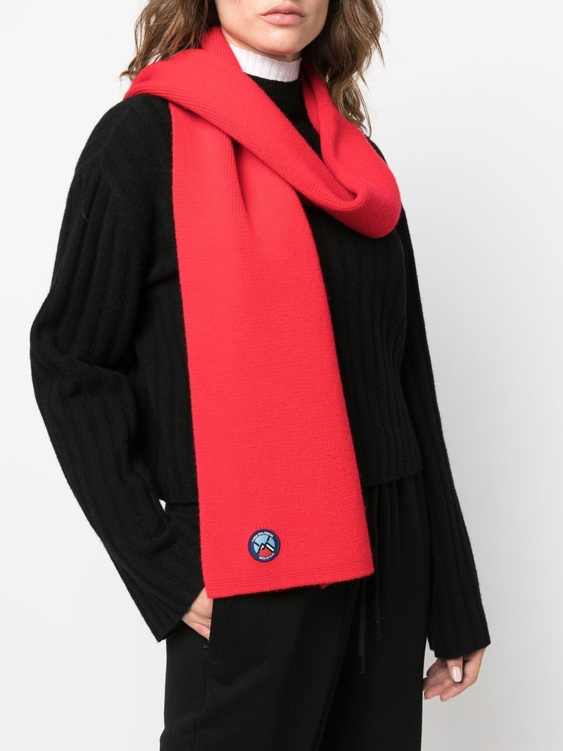 Yves Salomon knitted logo-patch scarf outlook