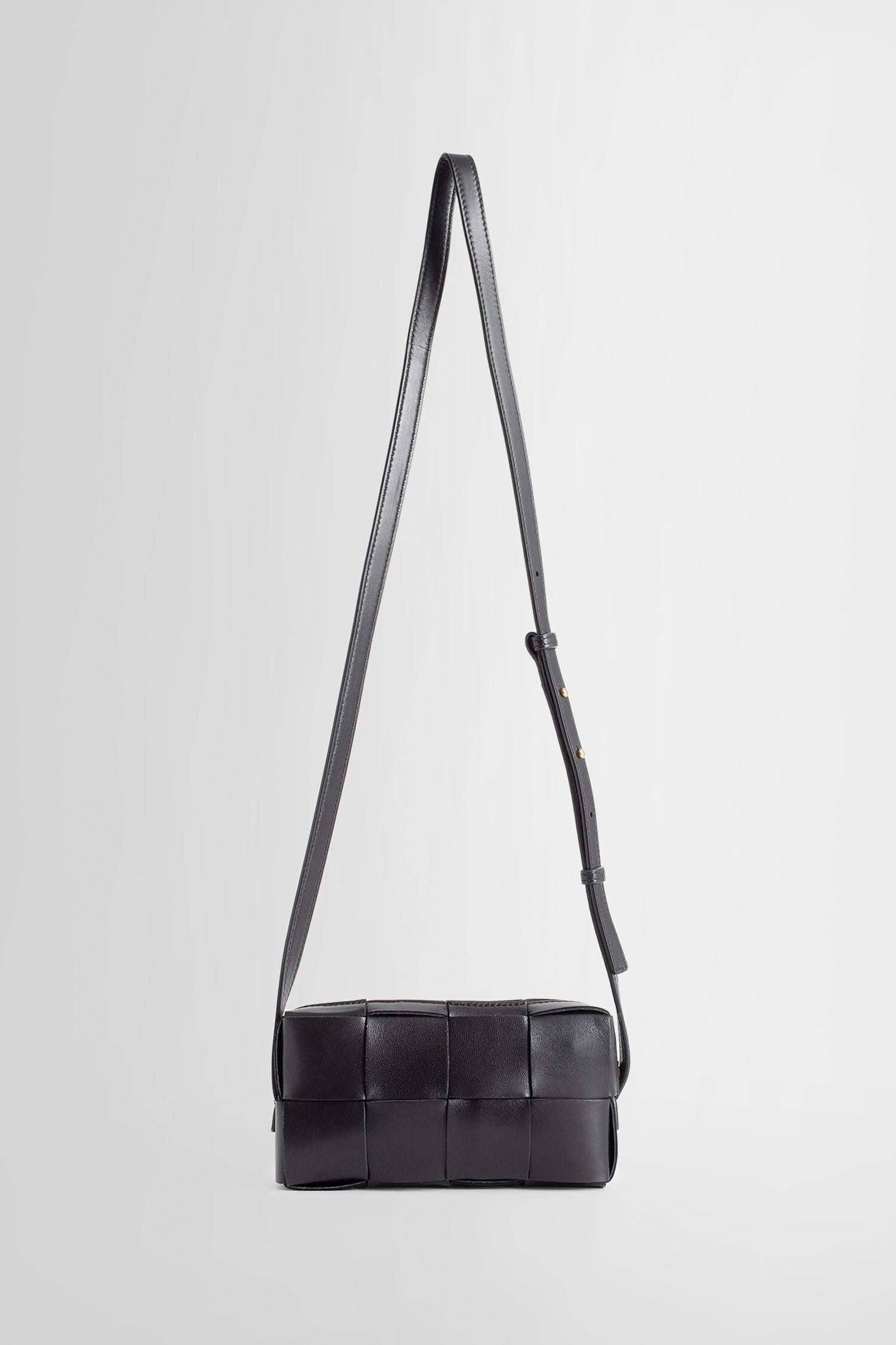 BOTTEGA VENETA WOMAN BLACK SHOULDER BAGS - 3