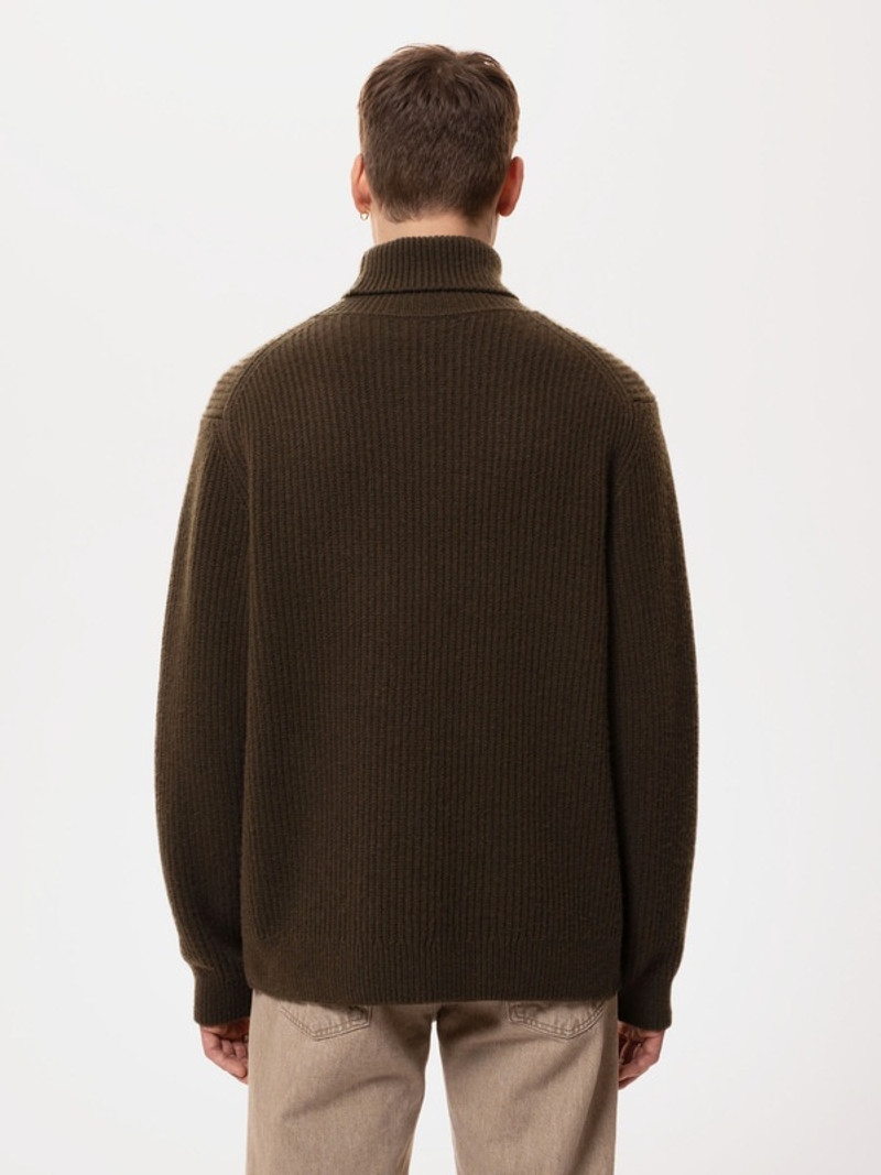 August Rollneck Brown 5