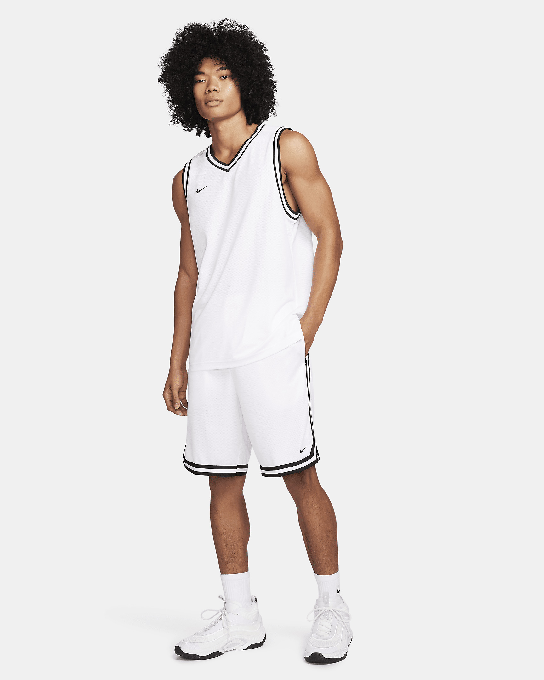 Nike DNA Men's Dri-FIT 10" Basketball Shorts - 7