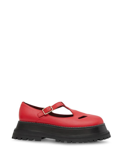 Burberry leather T-bar shoes outlook