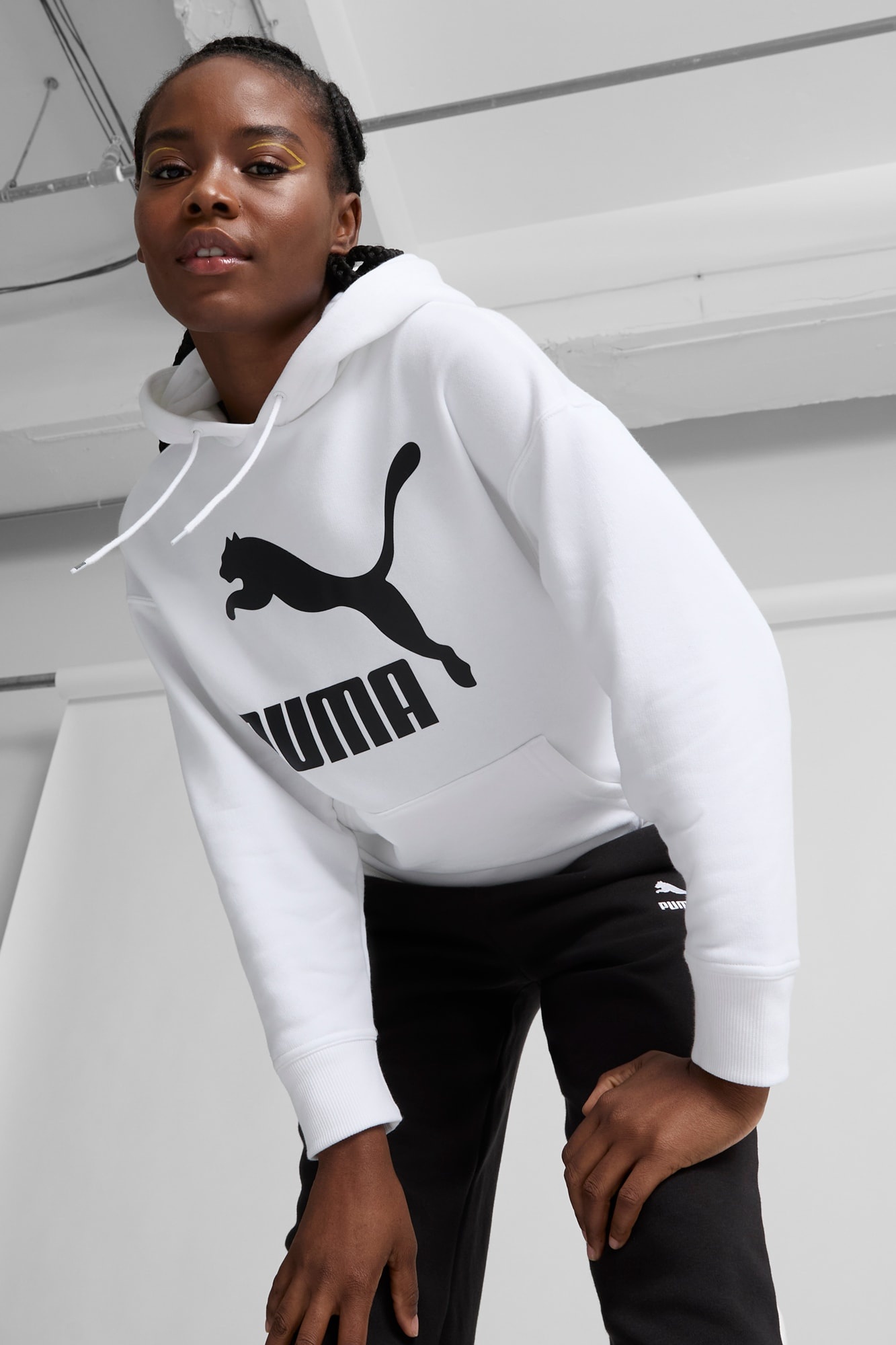 Classics Logo Women's Hoodie - 3