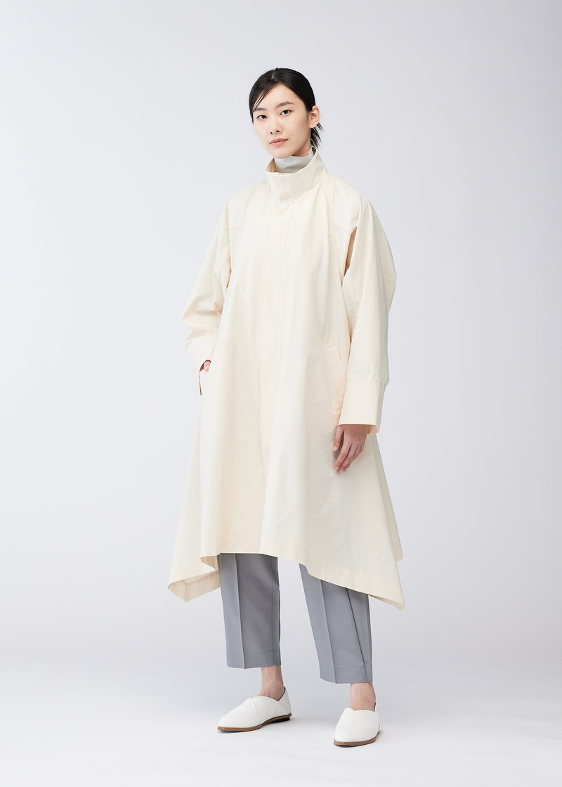 132 5. ISSEY MIYAKE TRAPEZOID COAT outlook