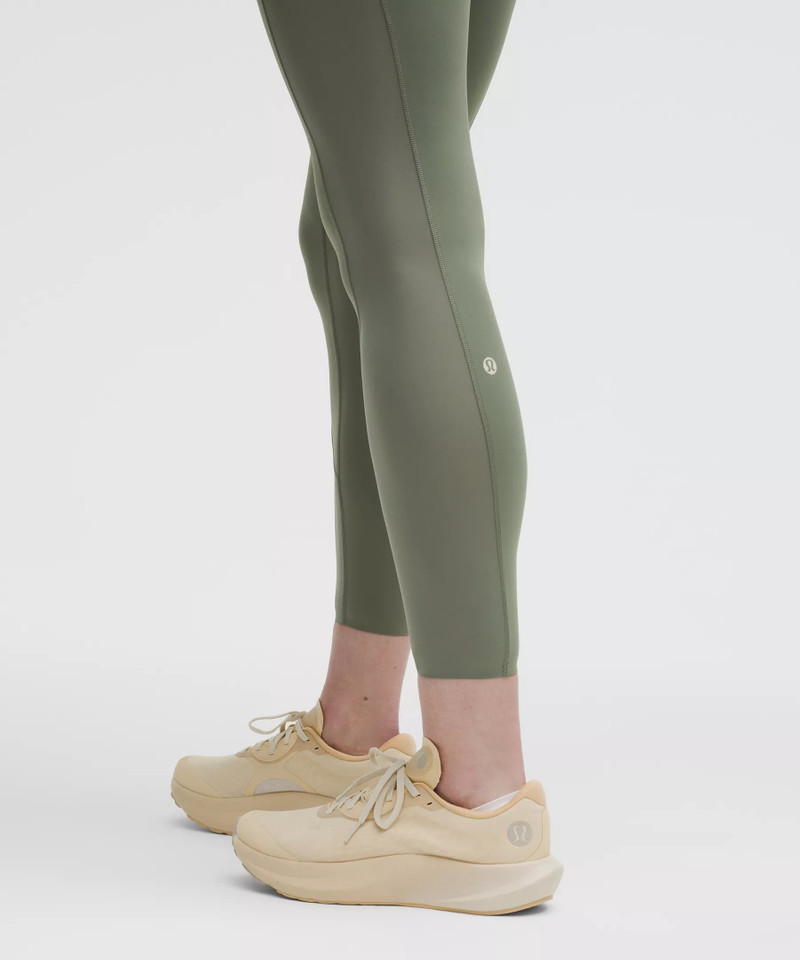 Fast and Free High-Rise Tight 25" 7