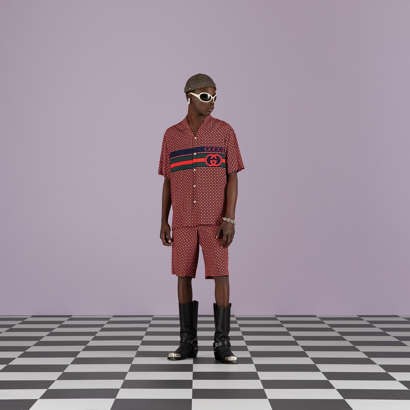 GUCCI Geometric houndstooth print shorts outlook