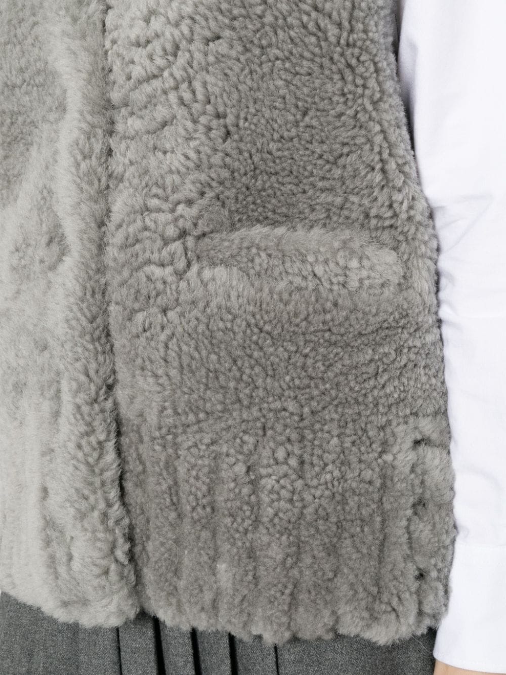 V-neck shearling gilet - 5