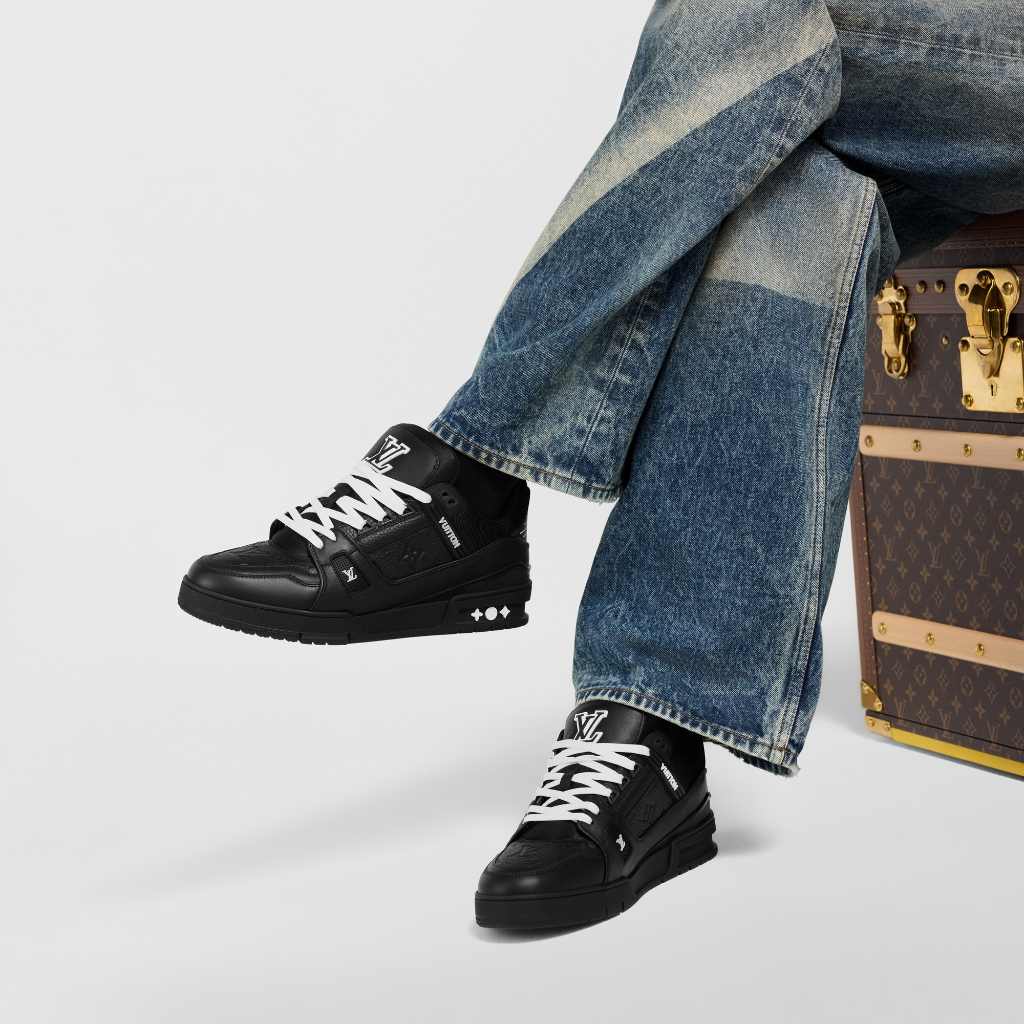 LV Trainer Sneaker - 7