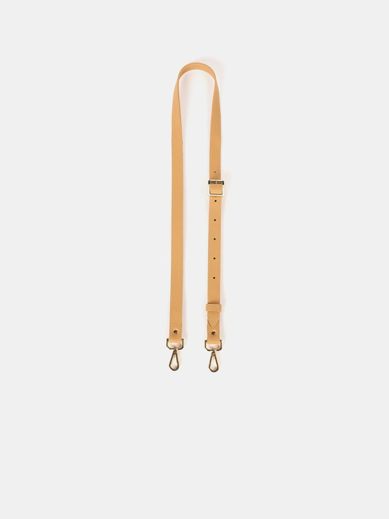 The Crossbody Strap - Sand Calf Grain 1