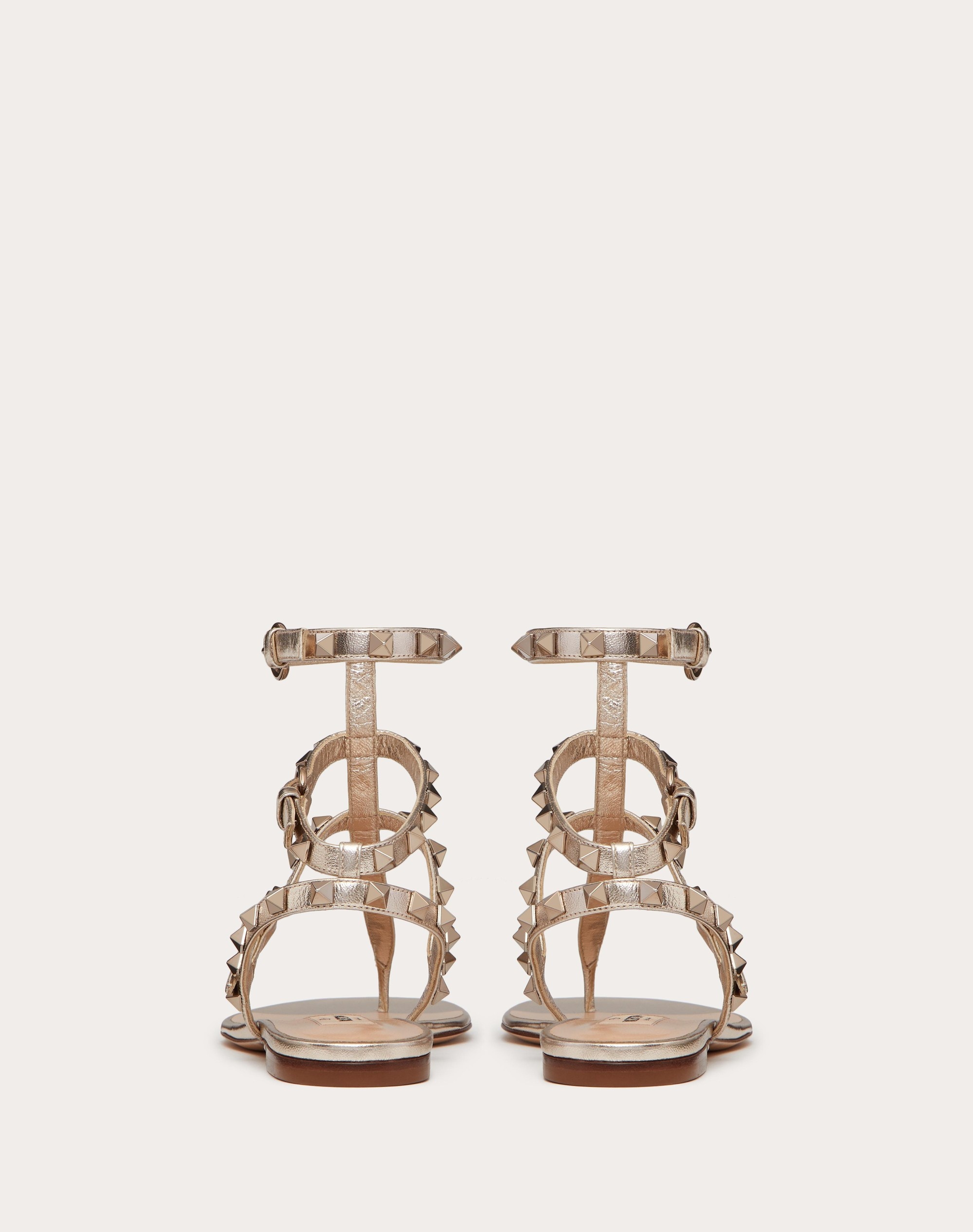 サンダル VALENTINO FW25 Sandals (7Y2S0J93MYC 0NO) 楽天市場】ヴァレンティノ Valentino Garavani Sandals