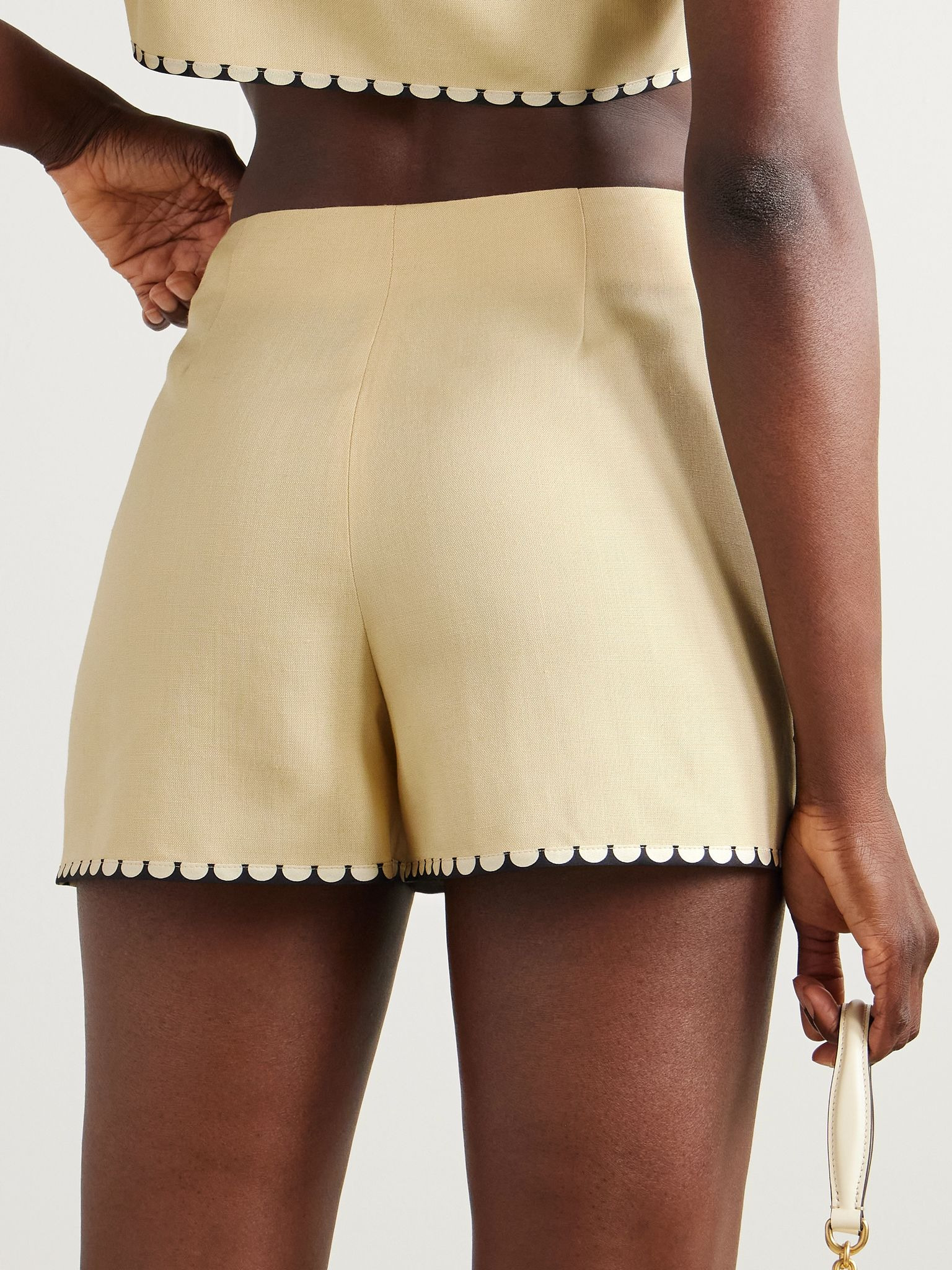 Embroidered canvas shorts Cream - 3