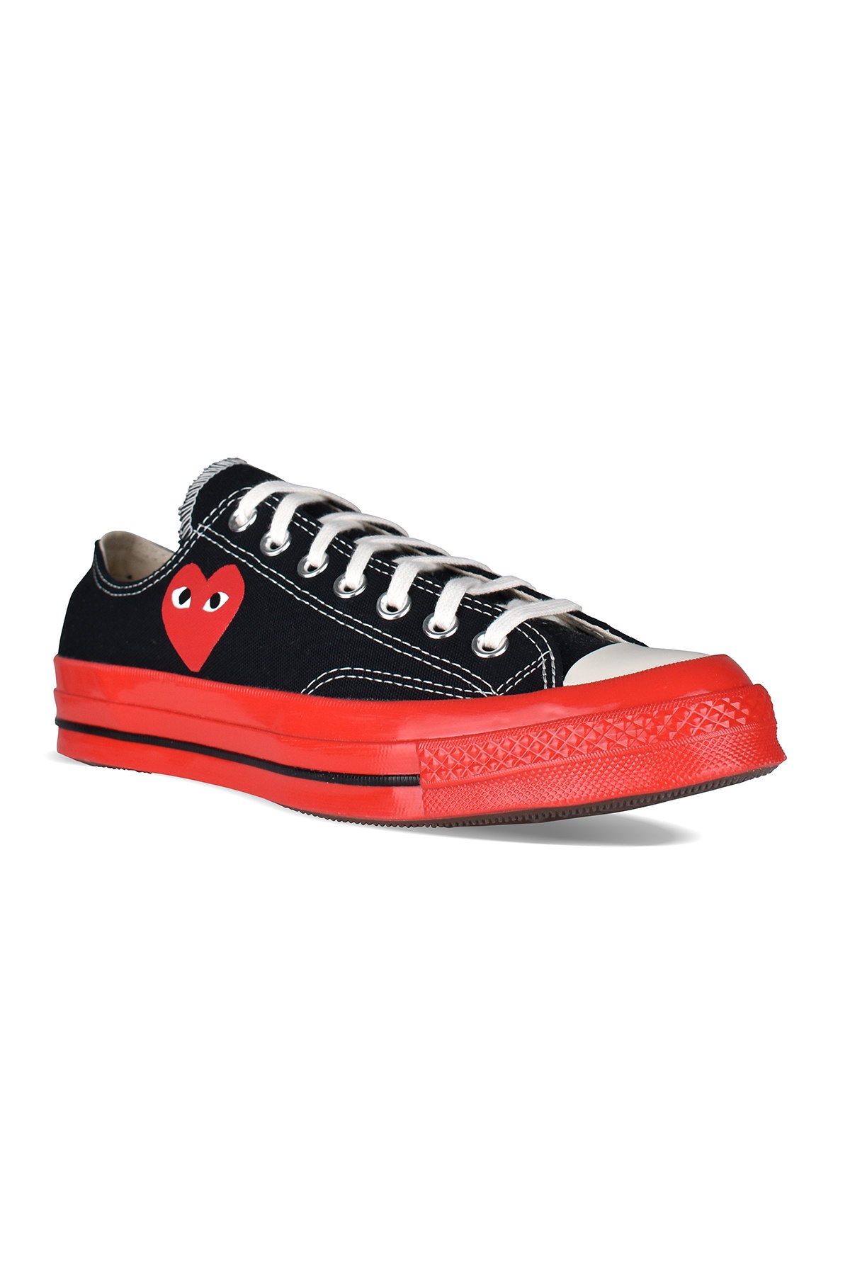 Chuck Taylor Sneakers - 2