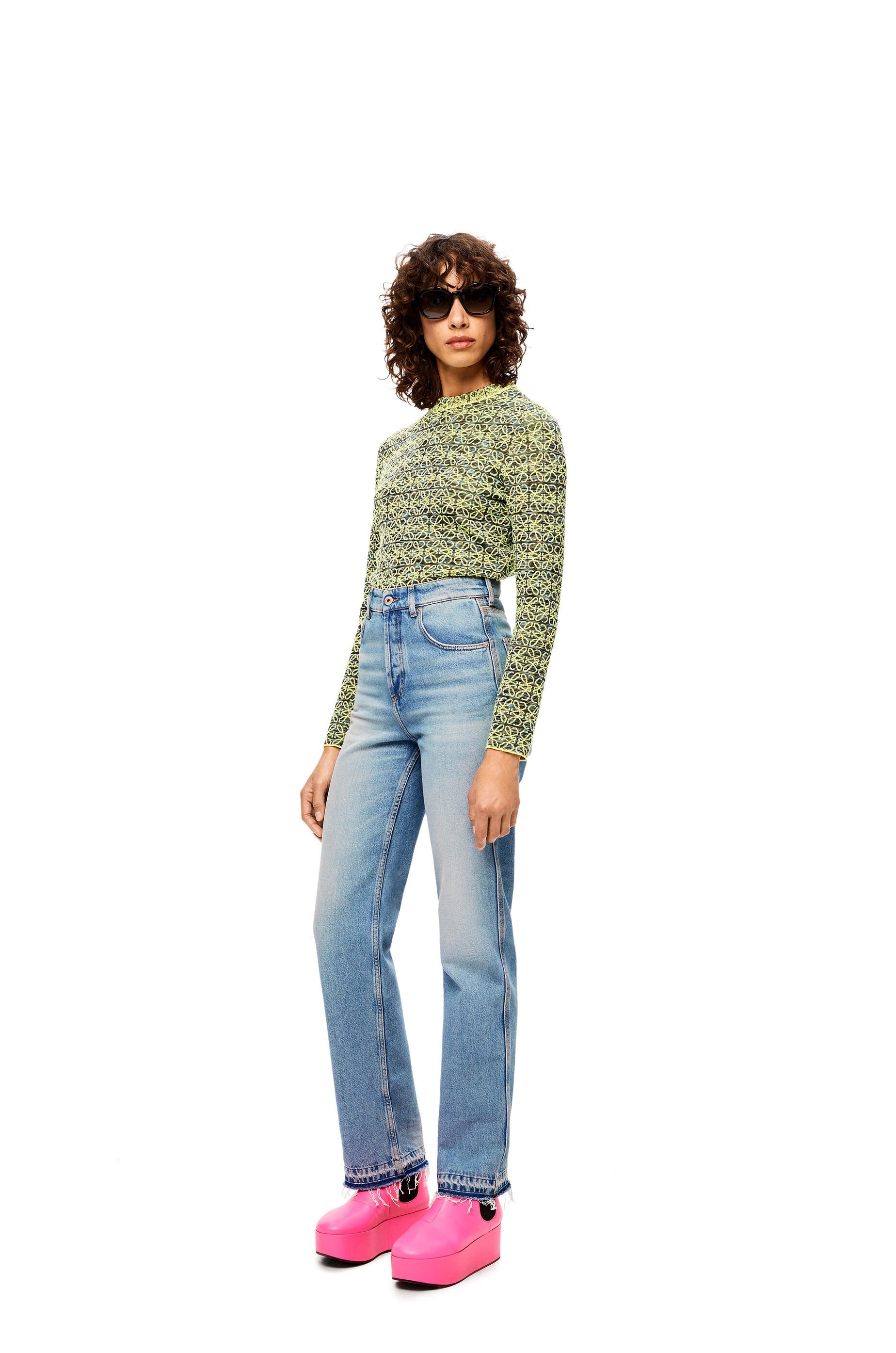 Straight leg jeans in denim - 2