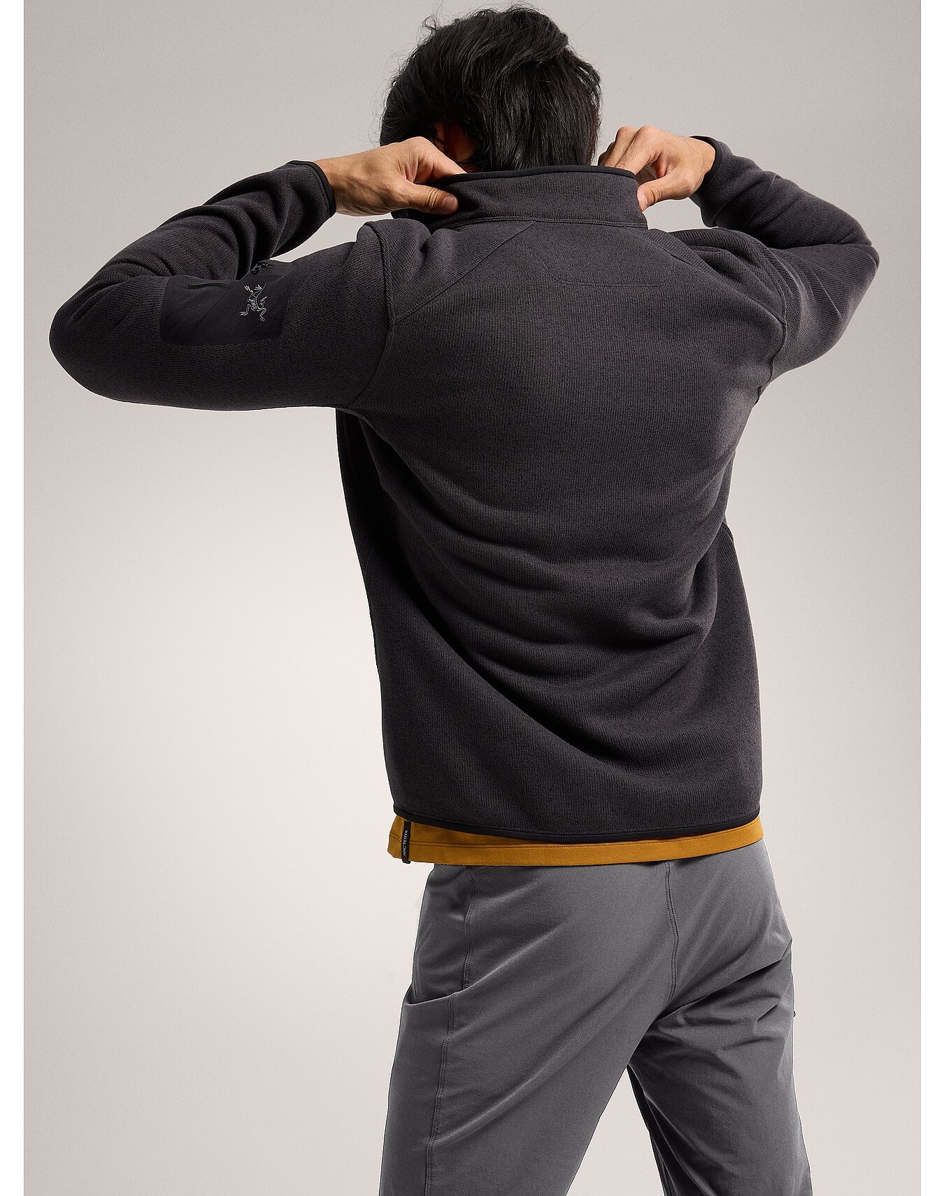 Covert 1/2 Zip Neck - 5