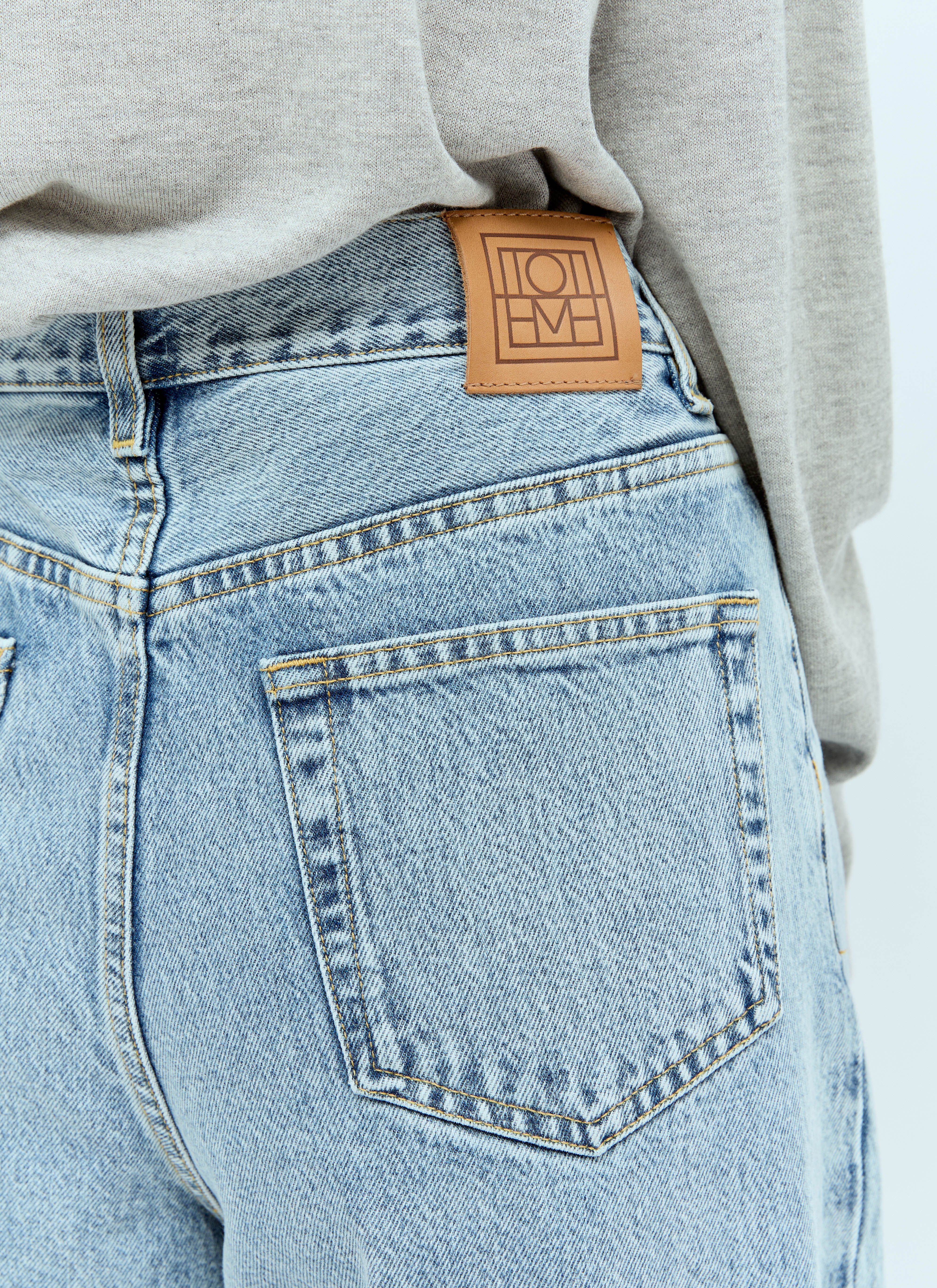 Wide-Leg Jeans - 5
