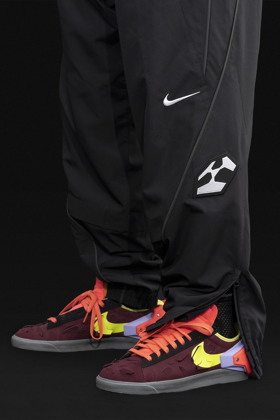 GGG-P2-010 Nike® Acronym® Track Pant Woven Black/Black - 14