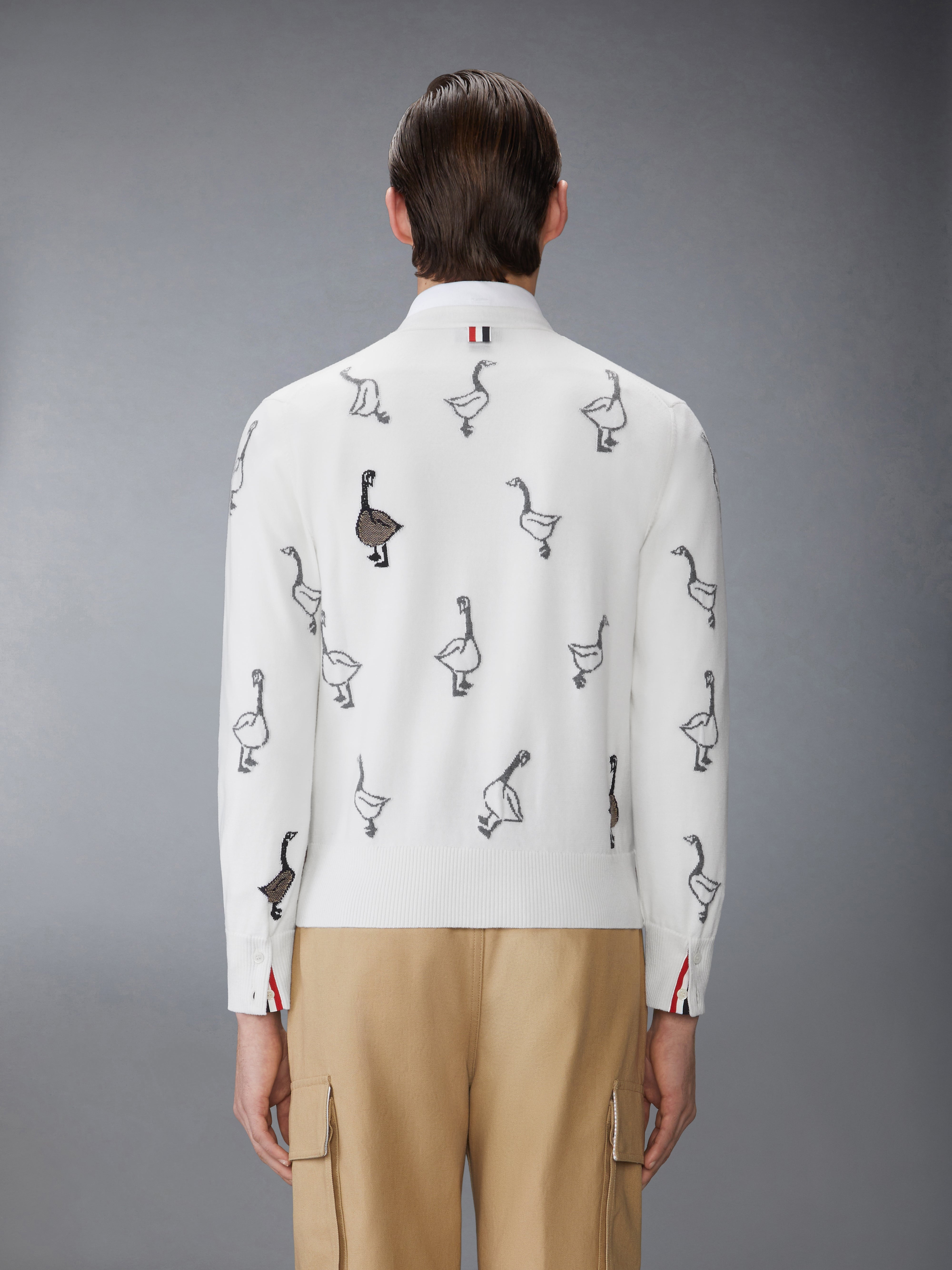 GEESE INTARSIA MERINO WOOL RELAXED FIT V NECK CARDIGAN - 3