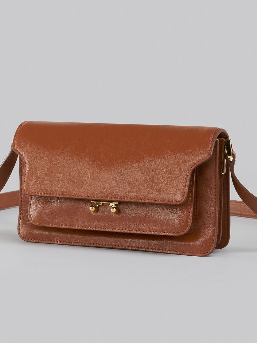 TRUNK SOFT BAG E/W IN BROWN LEATHER - 4