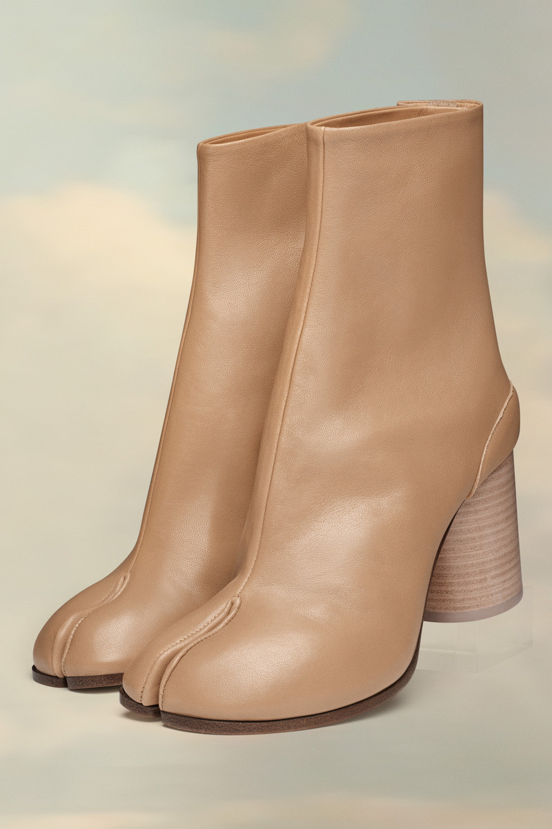 Maison Margiela Tabi Leather Ankle Boots outlook