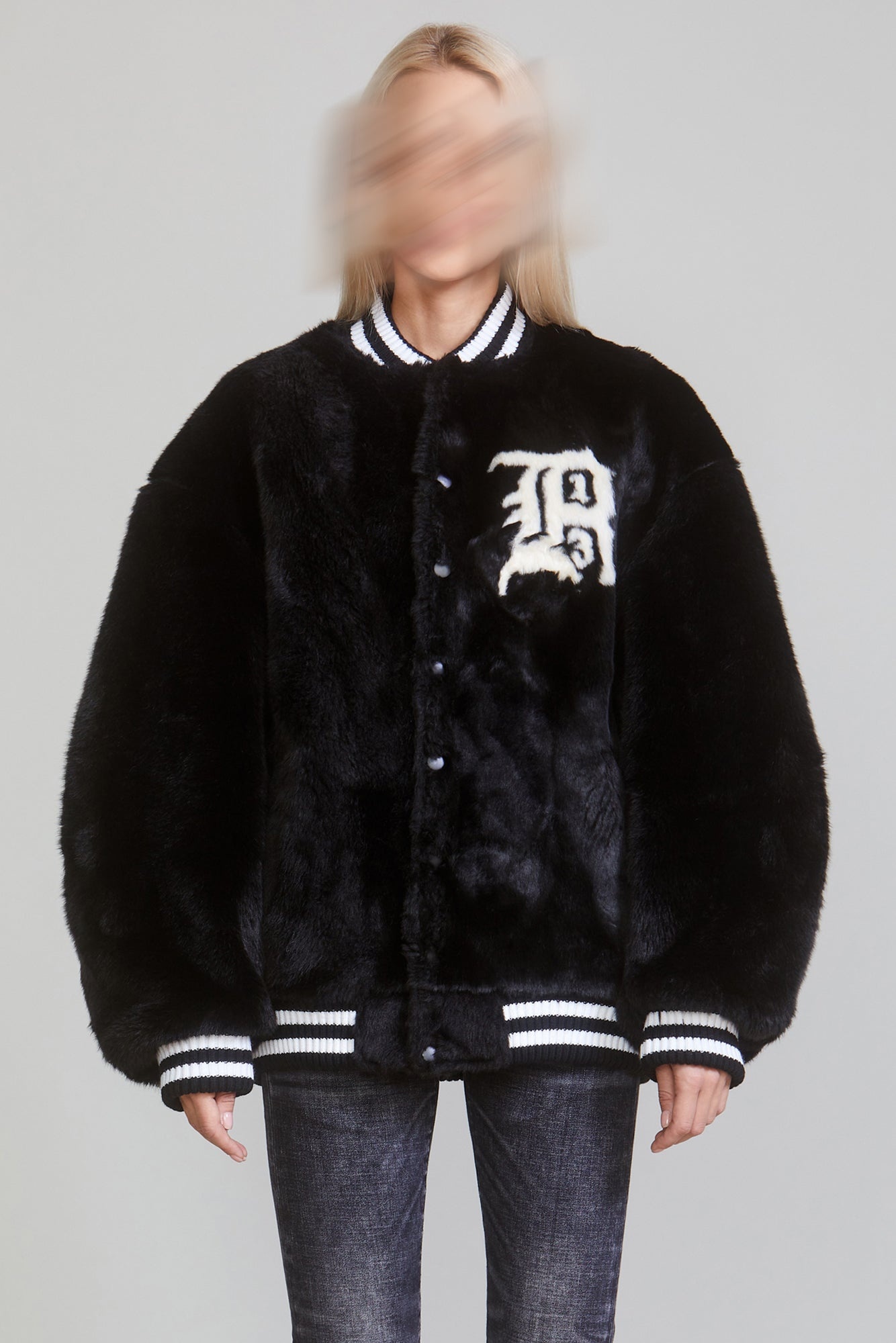 FURRY LOGO BOMBER - BLACK - 2