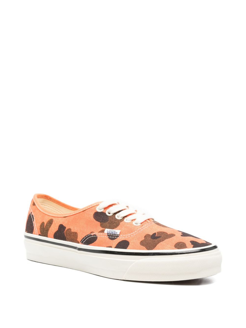 Vans LX Authentic sneakers outlook
