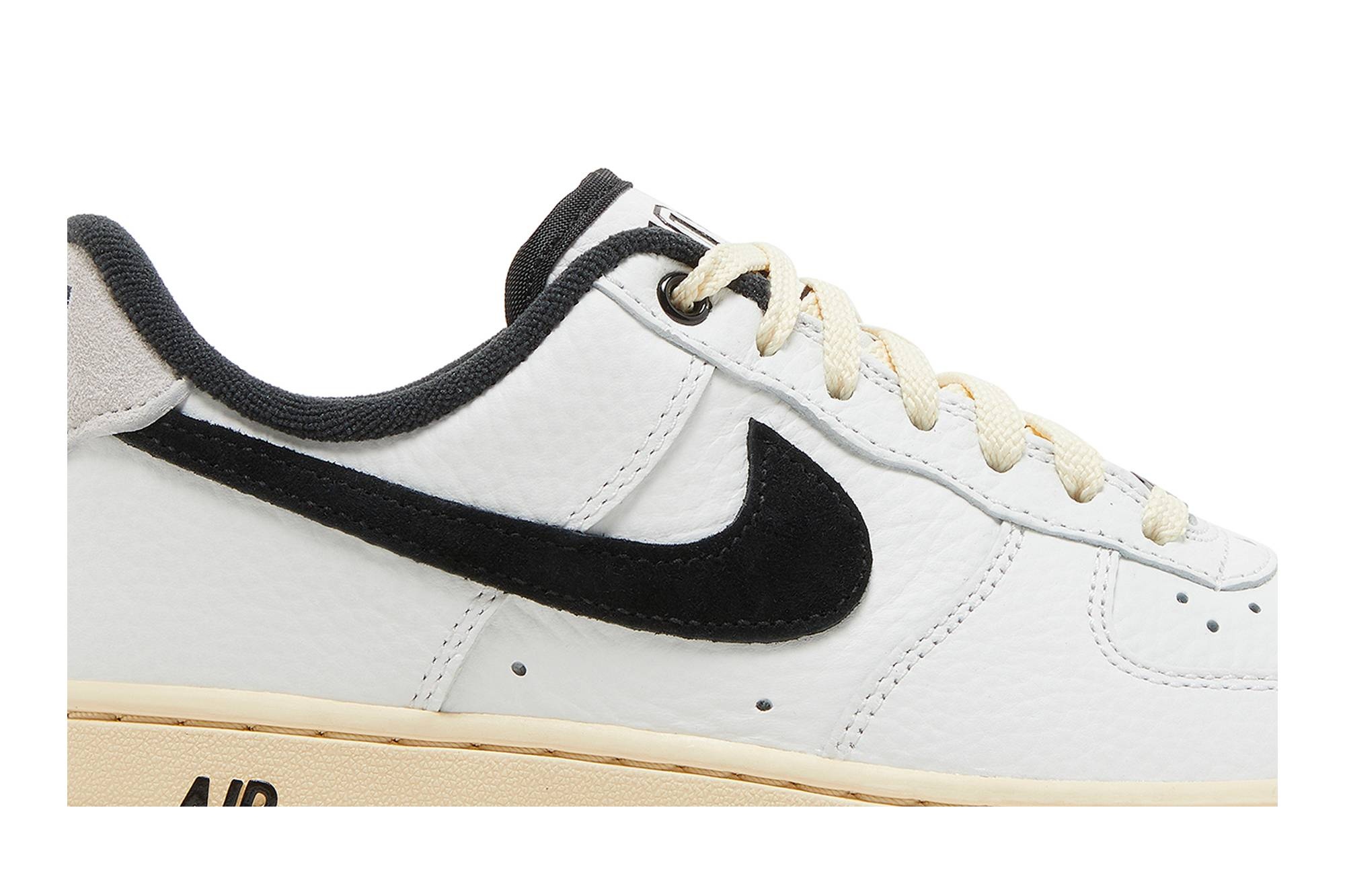 Wmns Air Force 1 '07 'Command Force - White Black' - 2