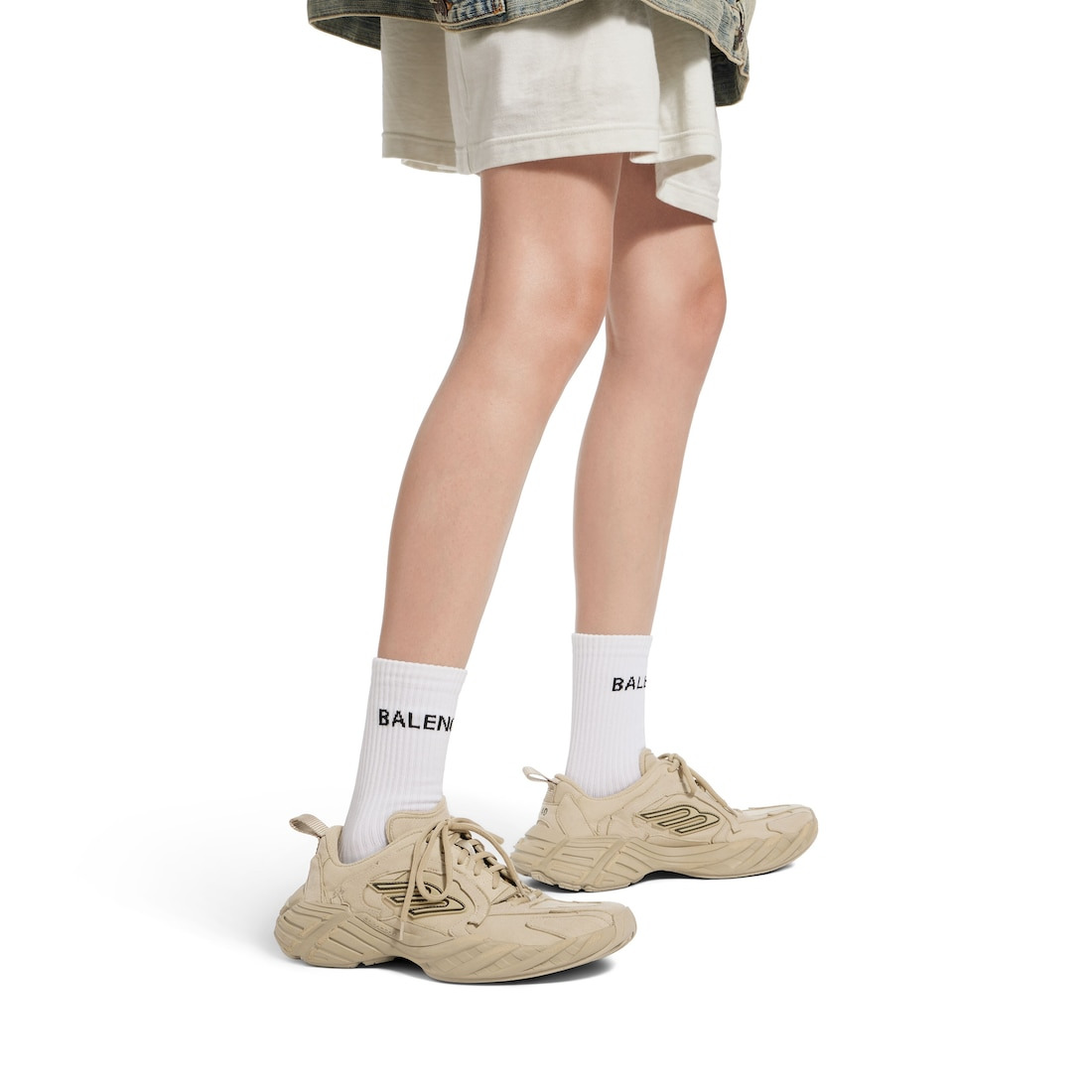 Women's Monday Shoe in Beige - 9