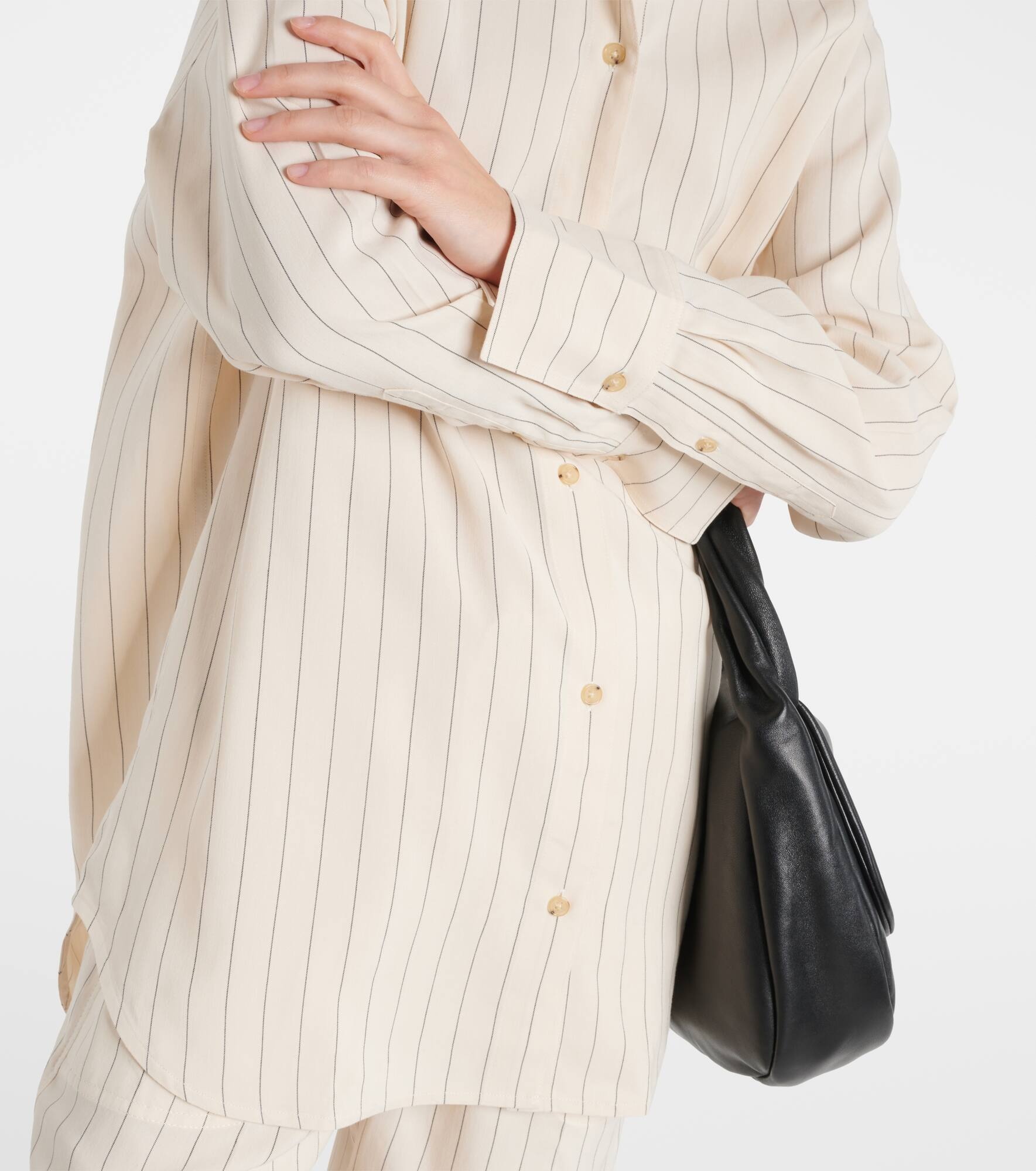 Pinstriped shirt - 5