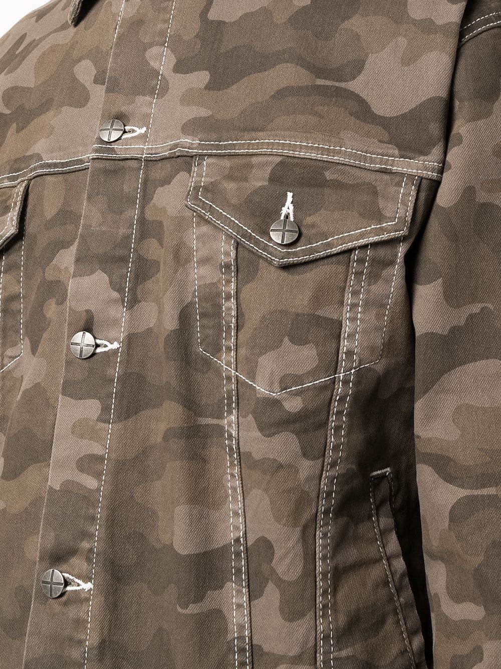 camouflage-print denim jacket - 5