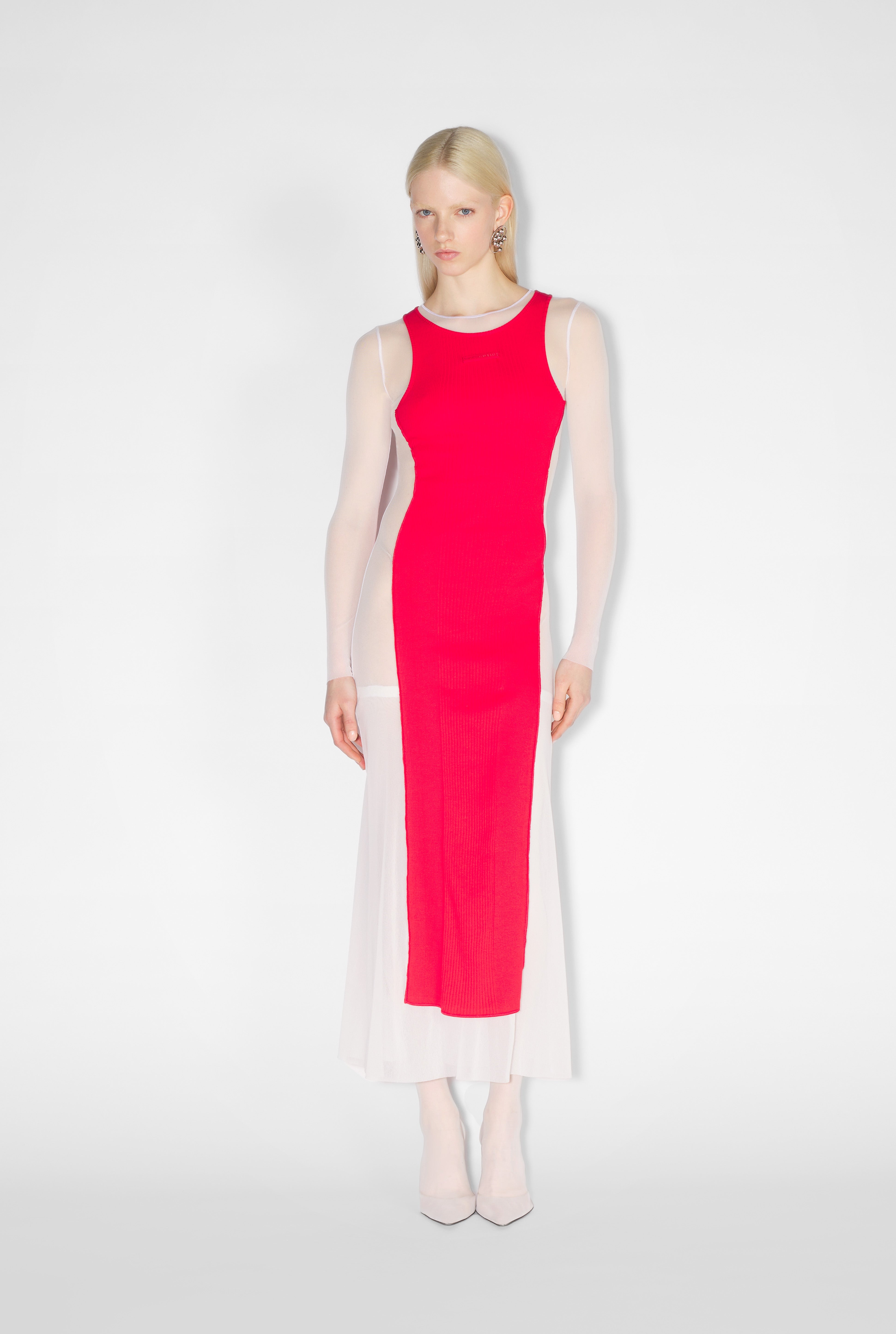 THE LONG RED PETIT GRAND DRESS - 1