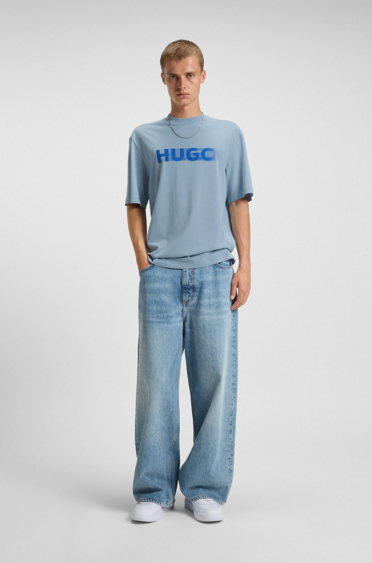 ALL-GENDER T-SHIRT WITH BLURRED LOGO PRINT - 4