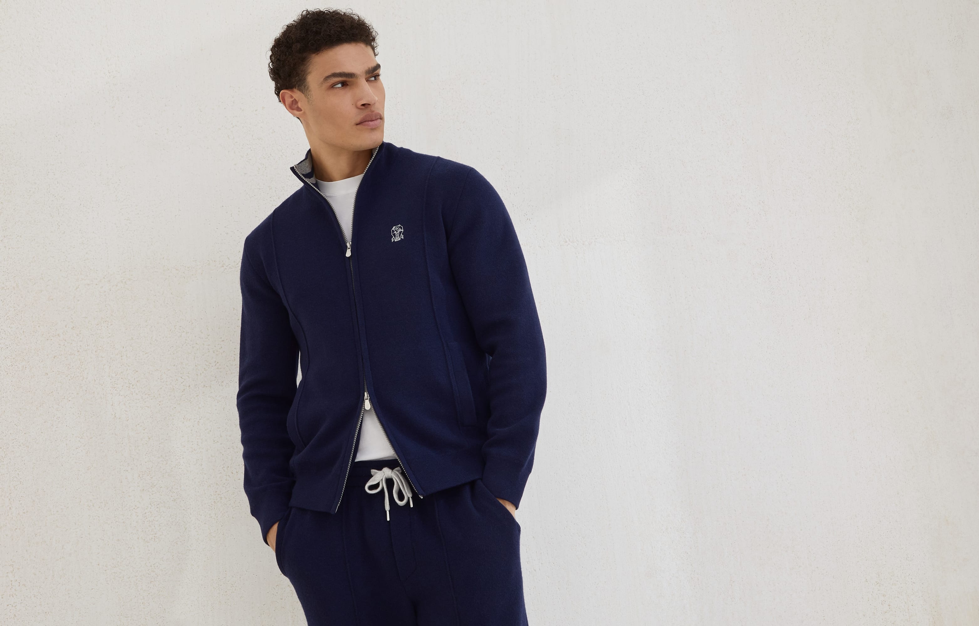 Cashmere double knit cardigan with zipper and logo - 6