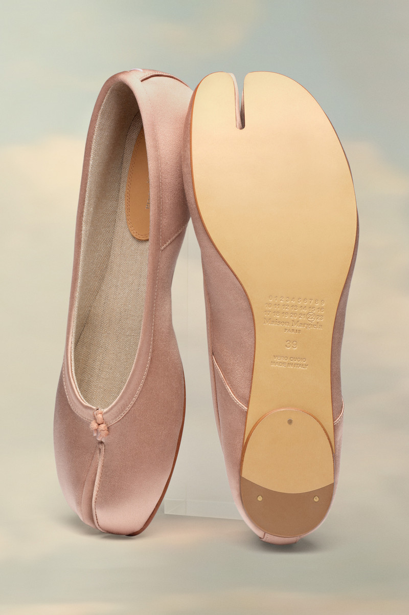 Maison Margiela Satin Tabi ballerinas outlook