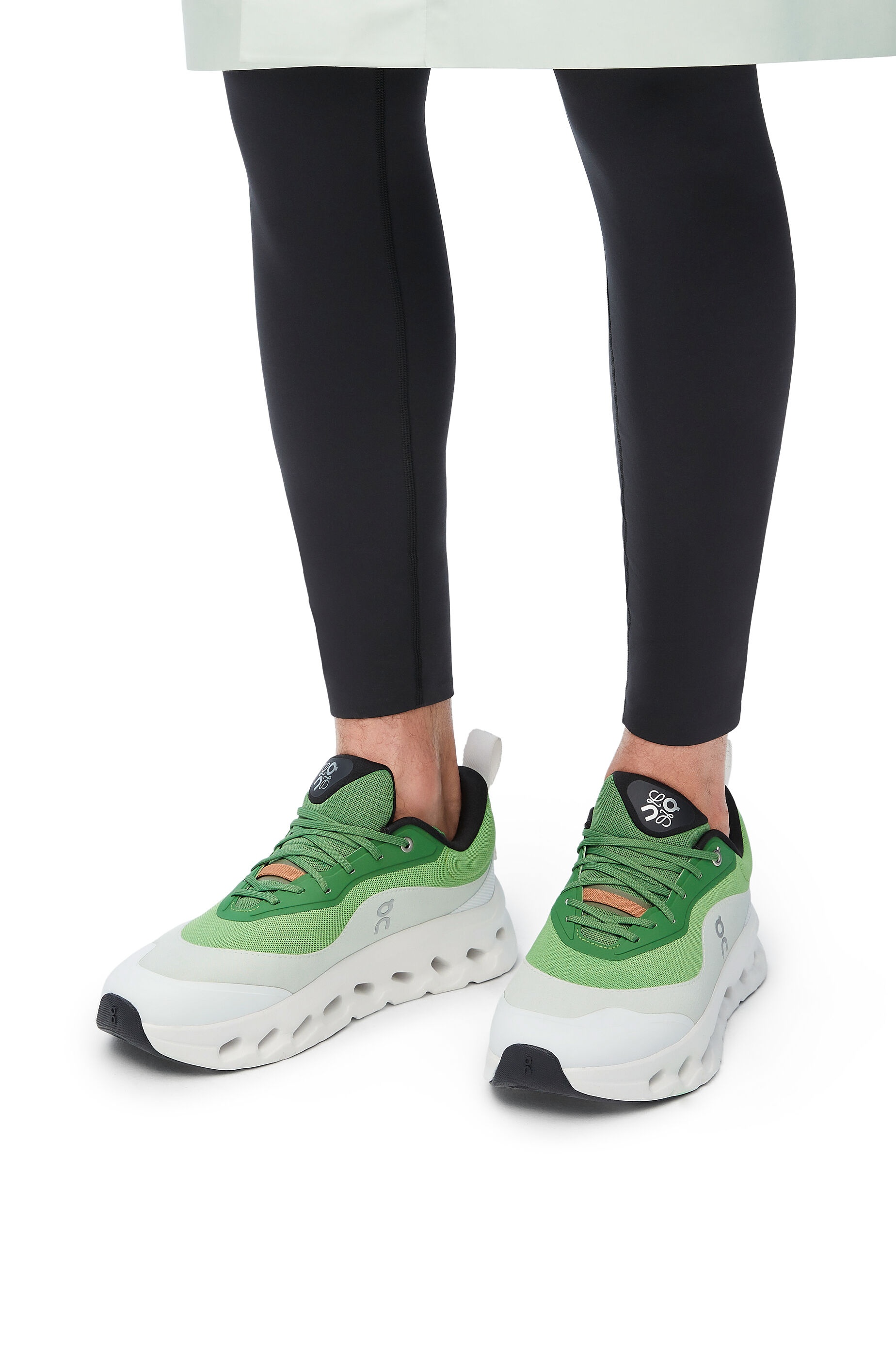 LOEWE x On コラボ スニーカー Cloudtilt 2.0 sneaker Loewe x On Cloudtilt 2.0 sneaker | REVERSIBLE