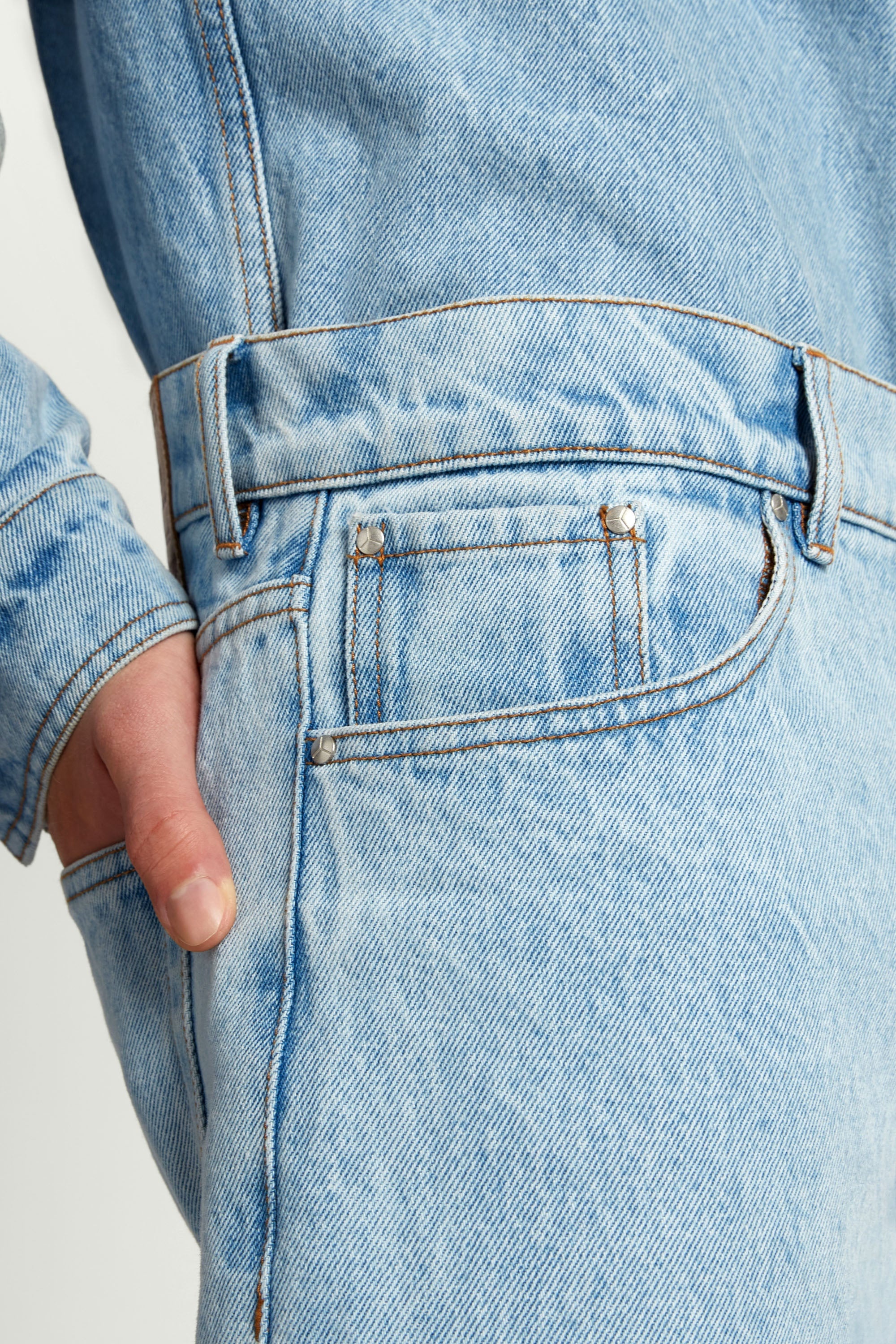 Pinched Logo Jeans - 8