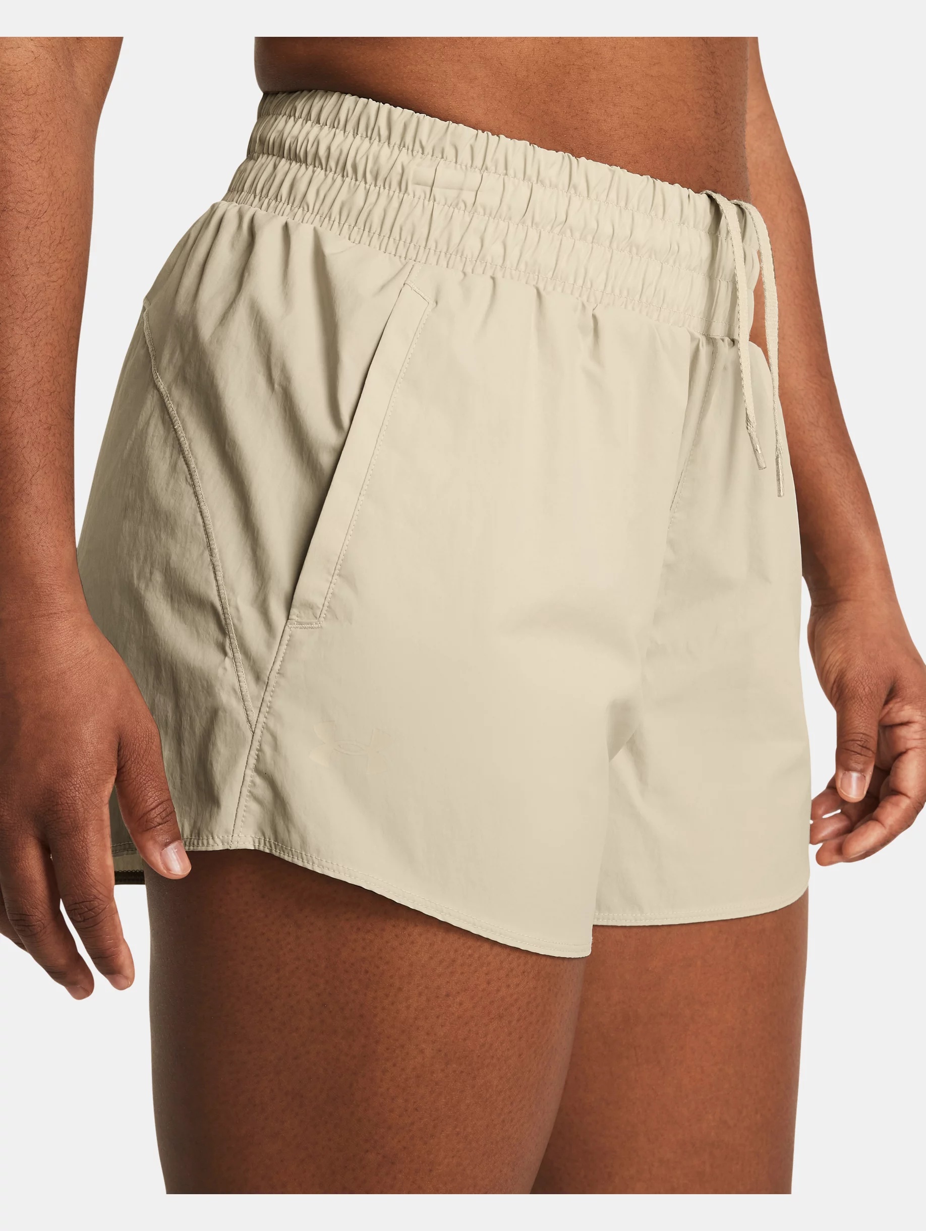 Women's UA Vanish 3" Crinkle Shorts - 6