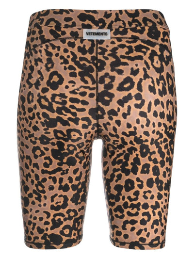 VETEMENTS leopard-print logo-print shorts outlook