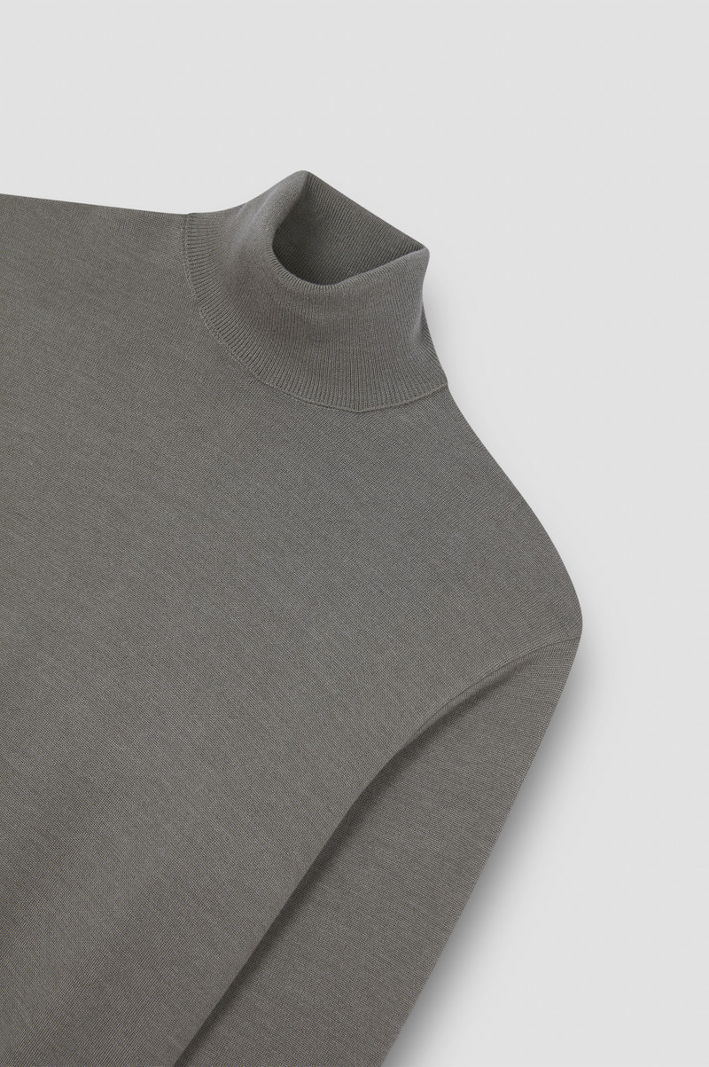 WOOL AND SILK TURTLENECK SWEATER 5