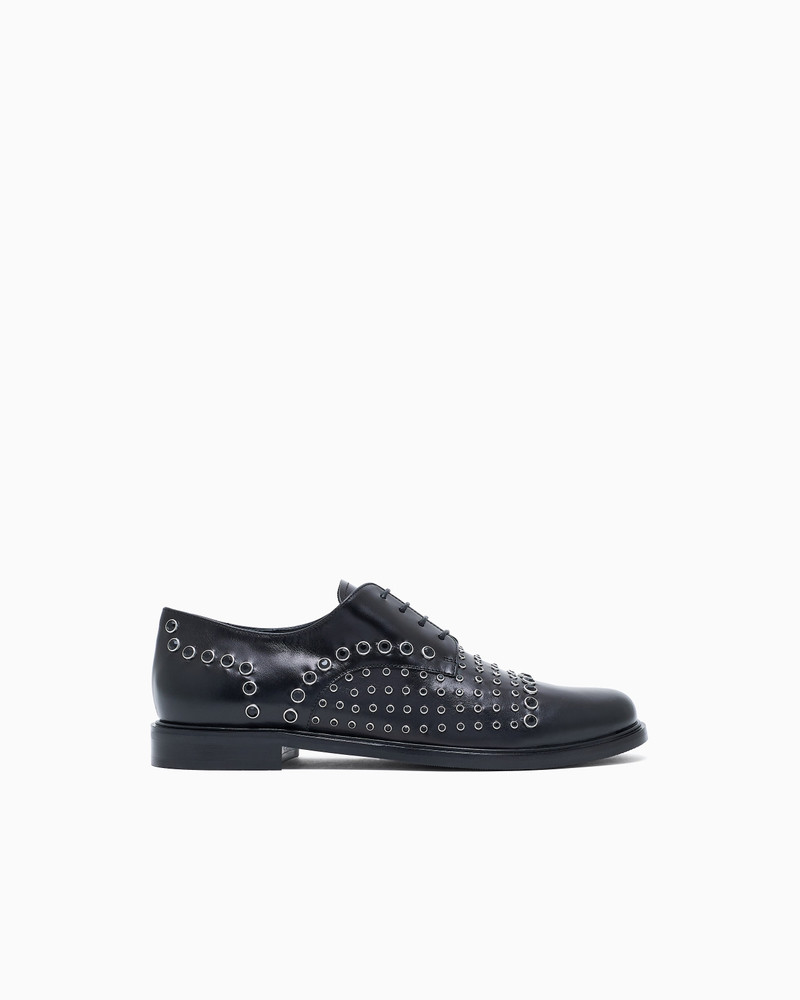 LEATHER BROGUES WITH STUDS 1