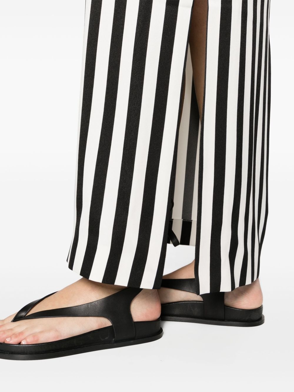 scoop-neck striped long dress - 5