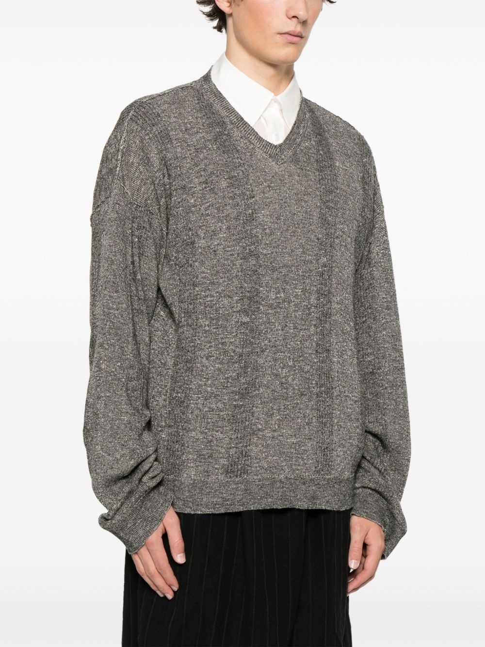 V-neck sweater - 3