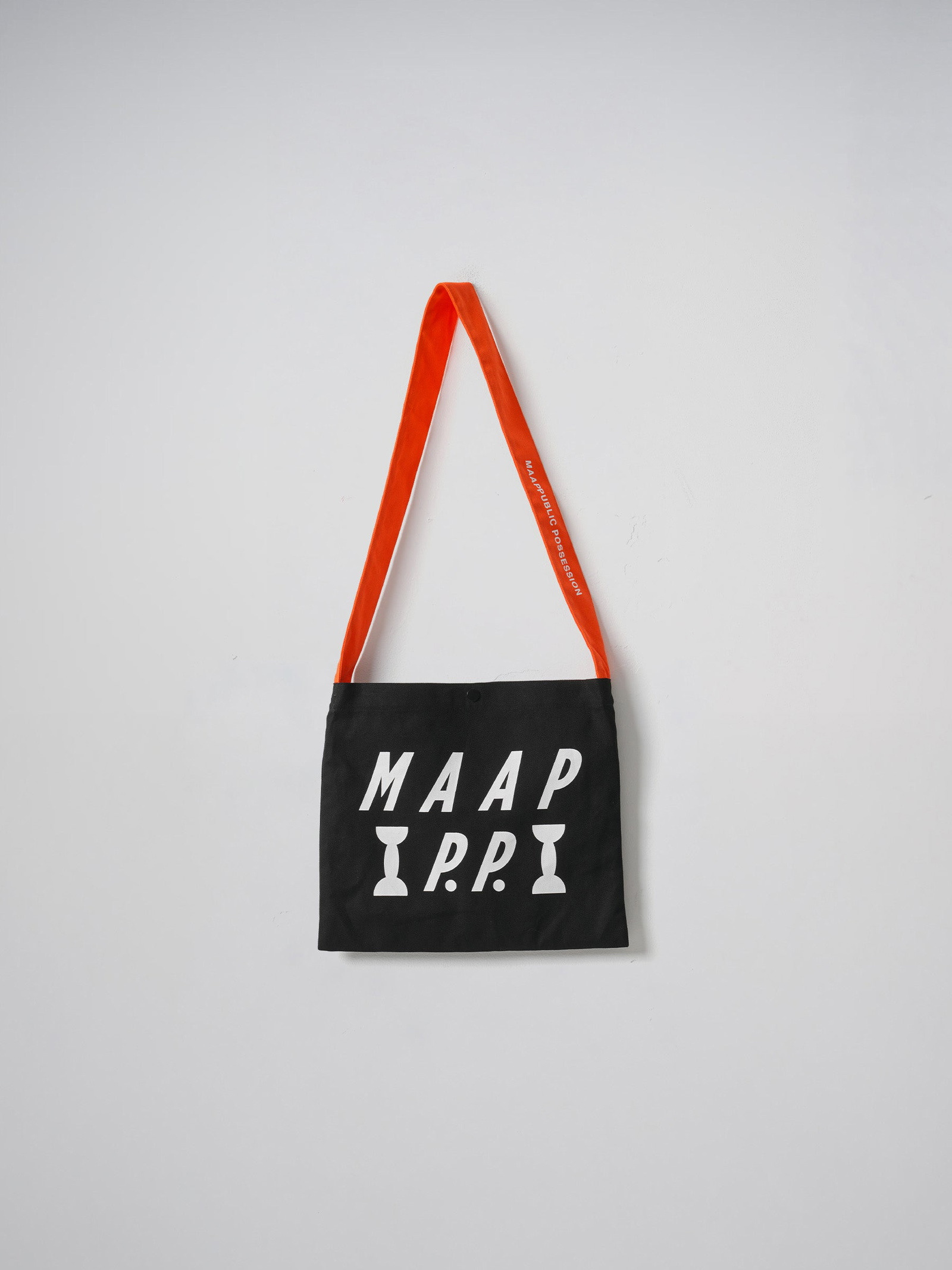 MAAP + Public Possession Musette - 5