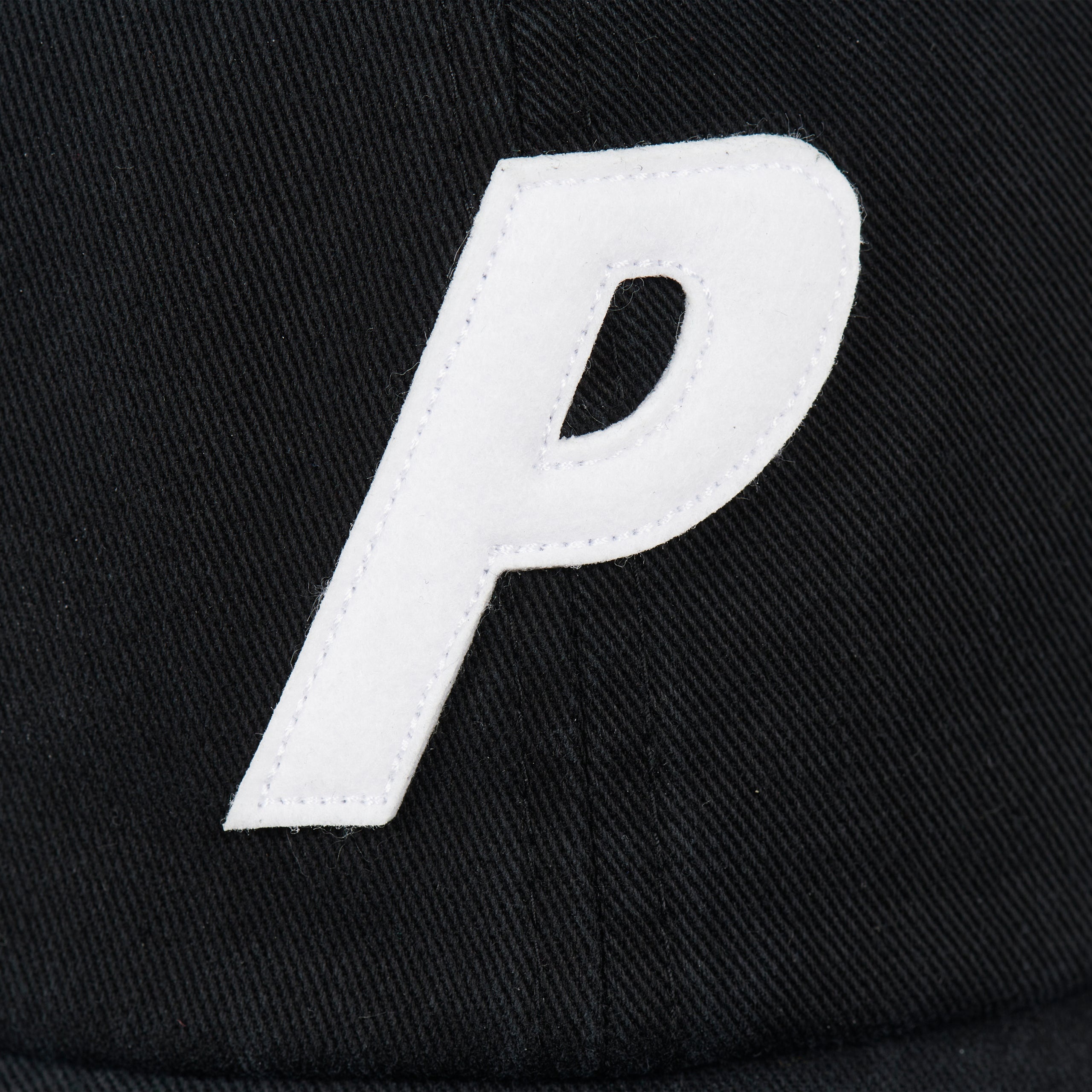 P 6-PANEL BLACK - 3