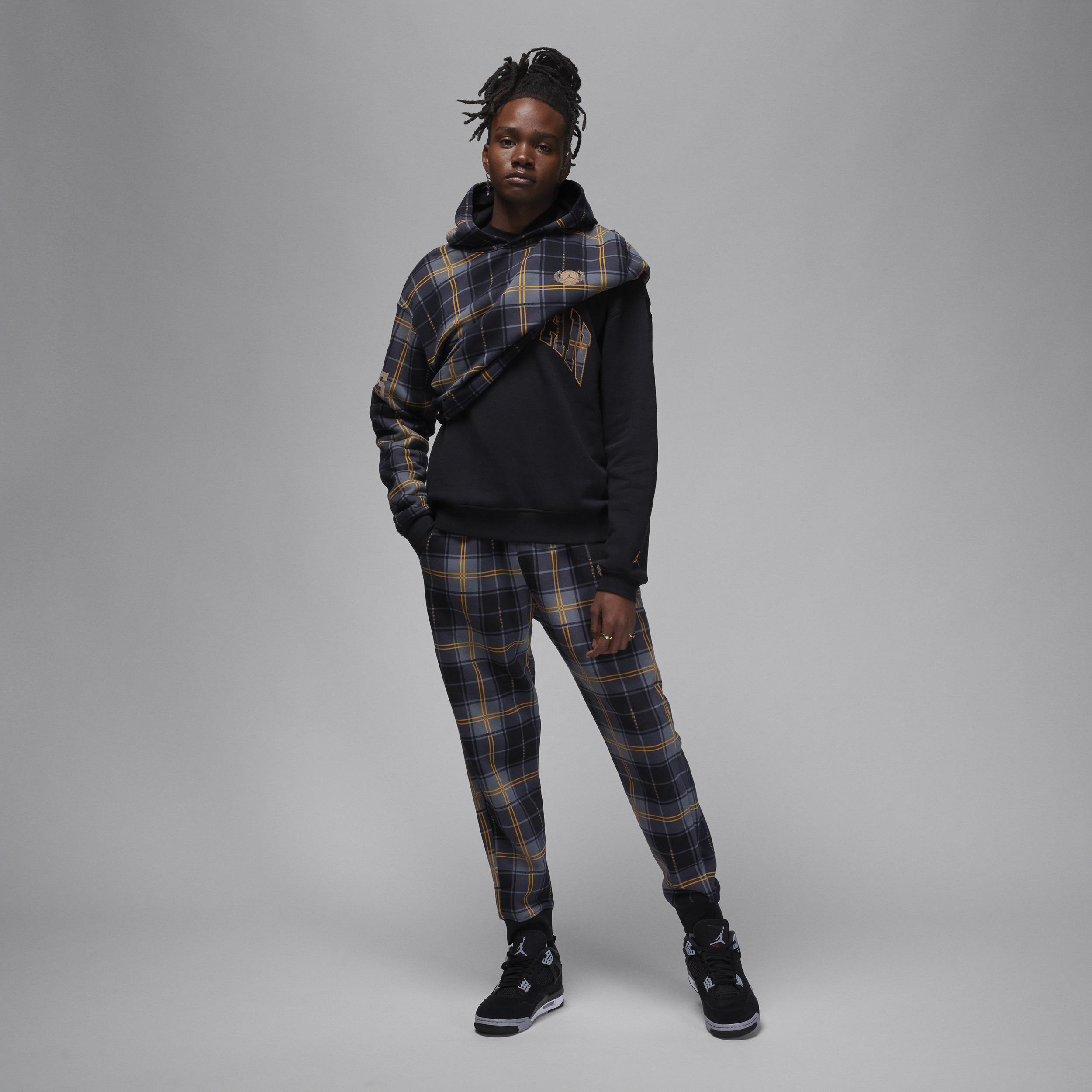 Men's Jordan Essential Holiday Hoodie - 9