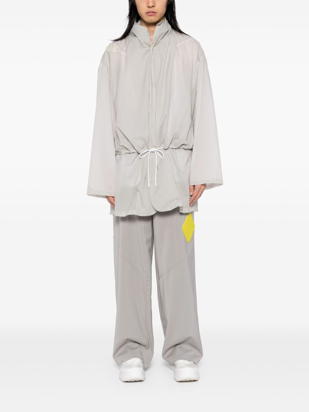 button fastening coat - 4
