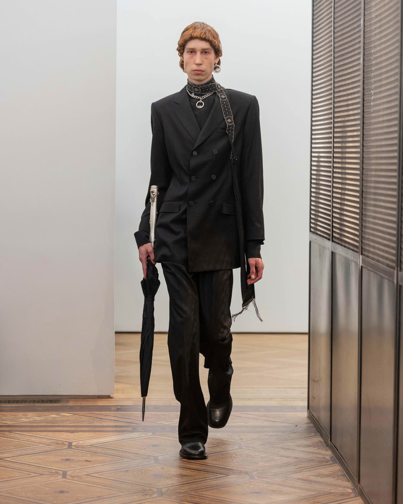 Enfants Riches Déprimés RAT HOOP EARRING outlook