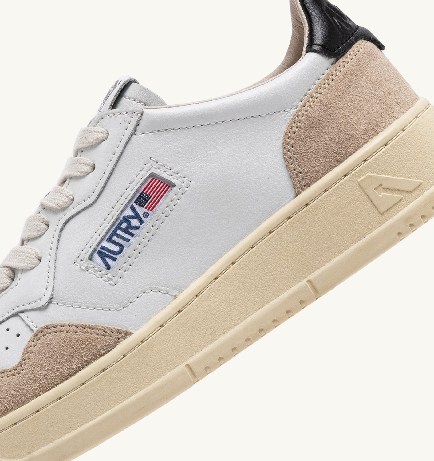 MEDALIST LOW SNEAKERS IN WHITE AND BLACK LEATHER AND BEIGE SUEDE - 6